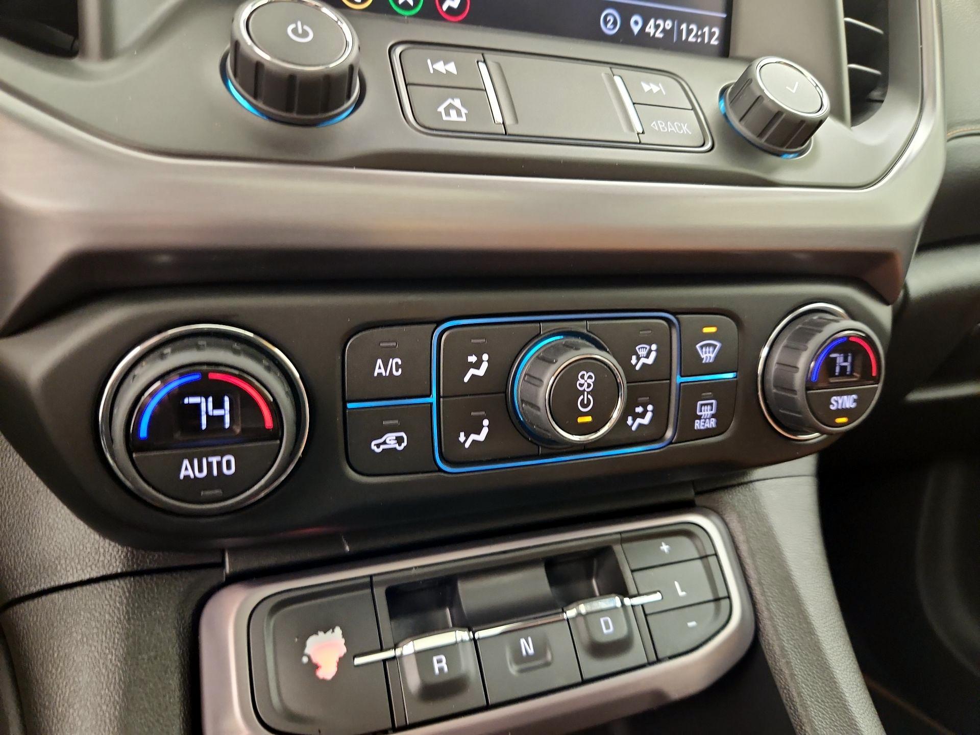 Thumbnail: 2020 GMC Acadia - 16