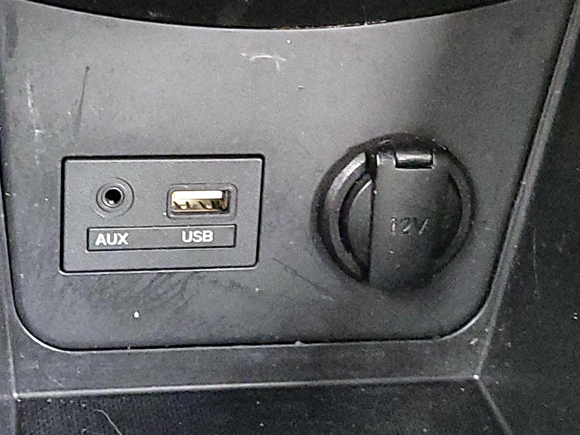 Thumbnail: 2017 Hyundai Accent - 17