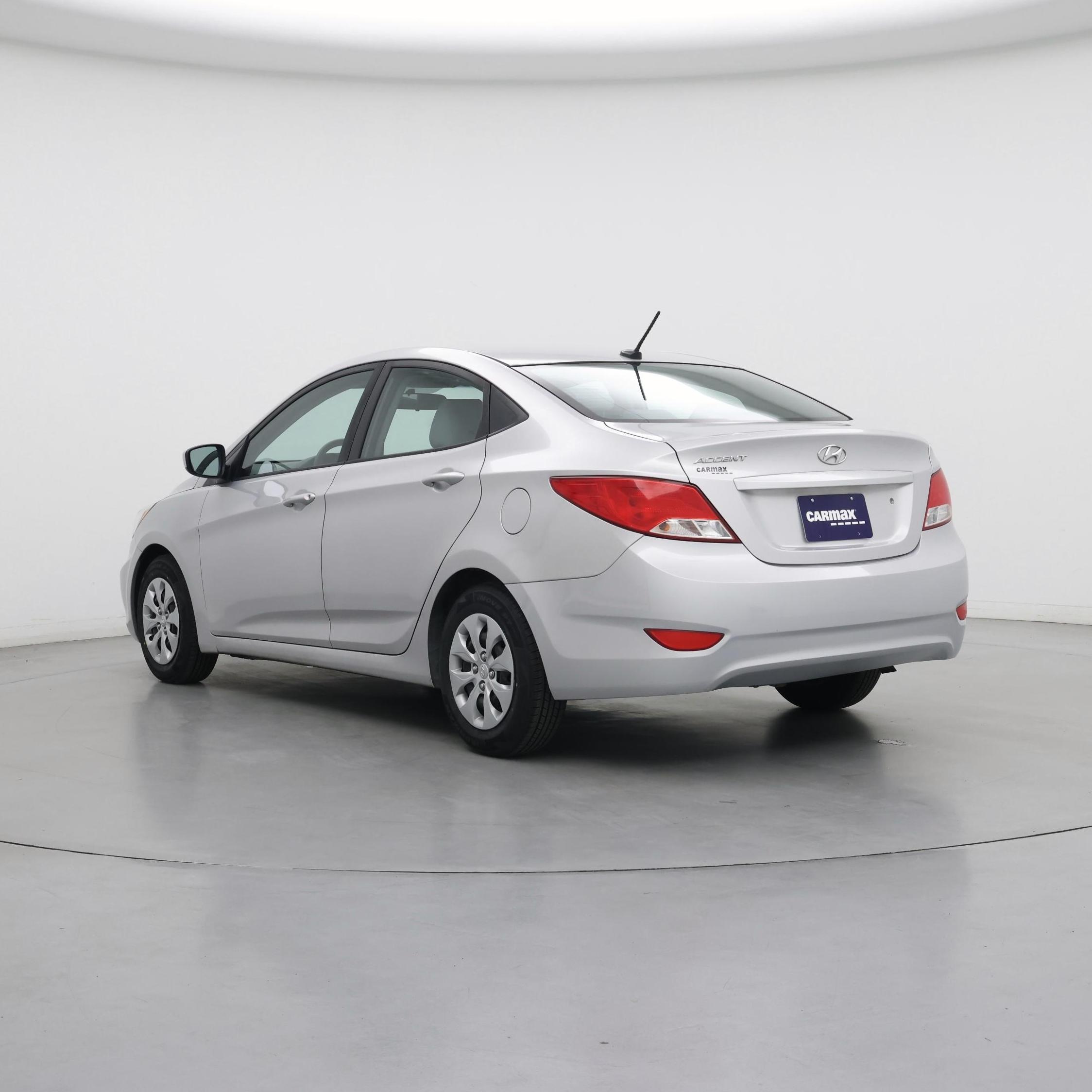 Thumbnail: 2017 Hyundai Accent - 2