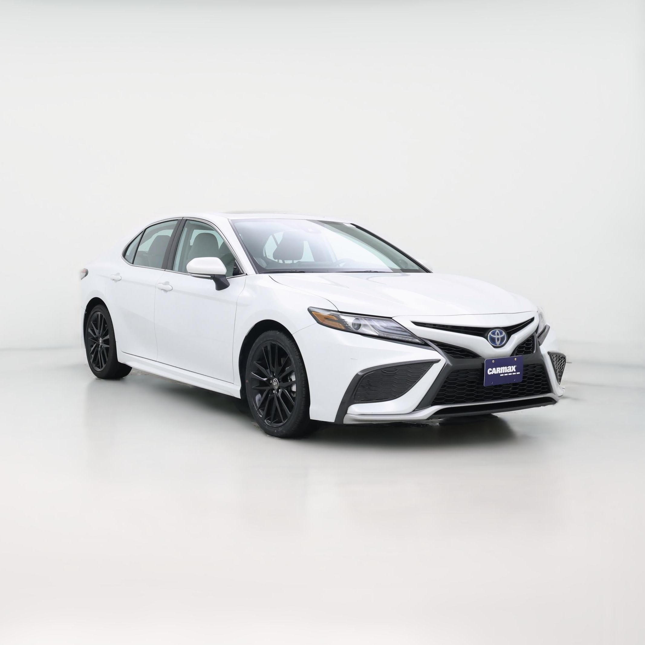 Thumbnail: 2022 Toyota Camry - 1
