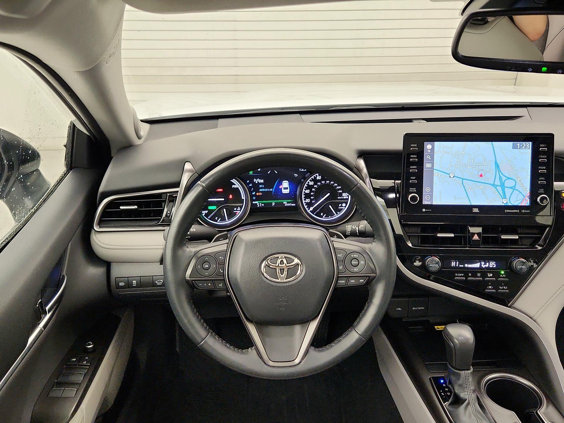 Thumbnail: 2022 Toyota Camry - 10