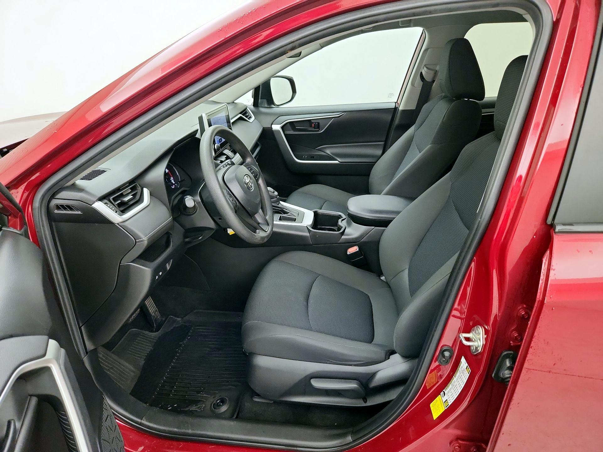 Thumbnail: 2023 Toyota RAV4 - 11