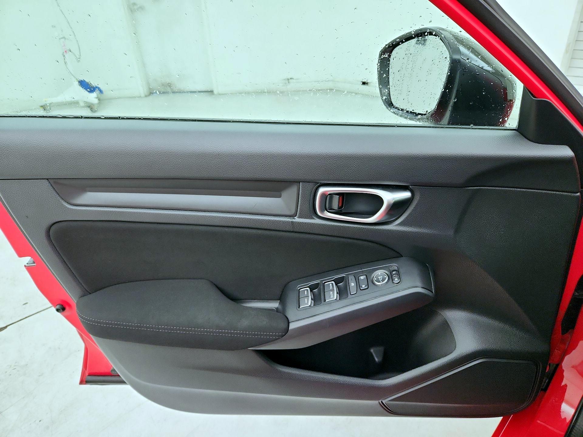 Thumbnail: 2023 Honda Civic - 12