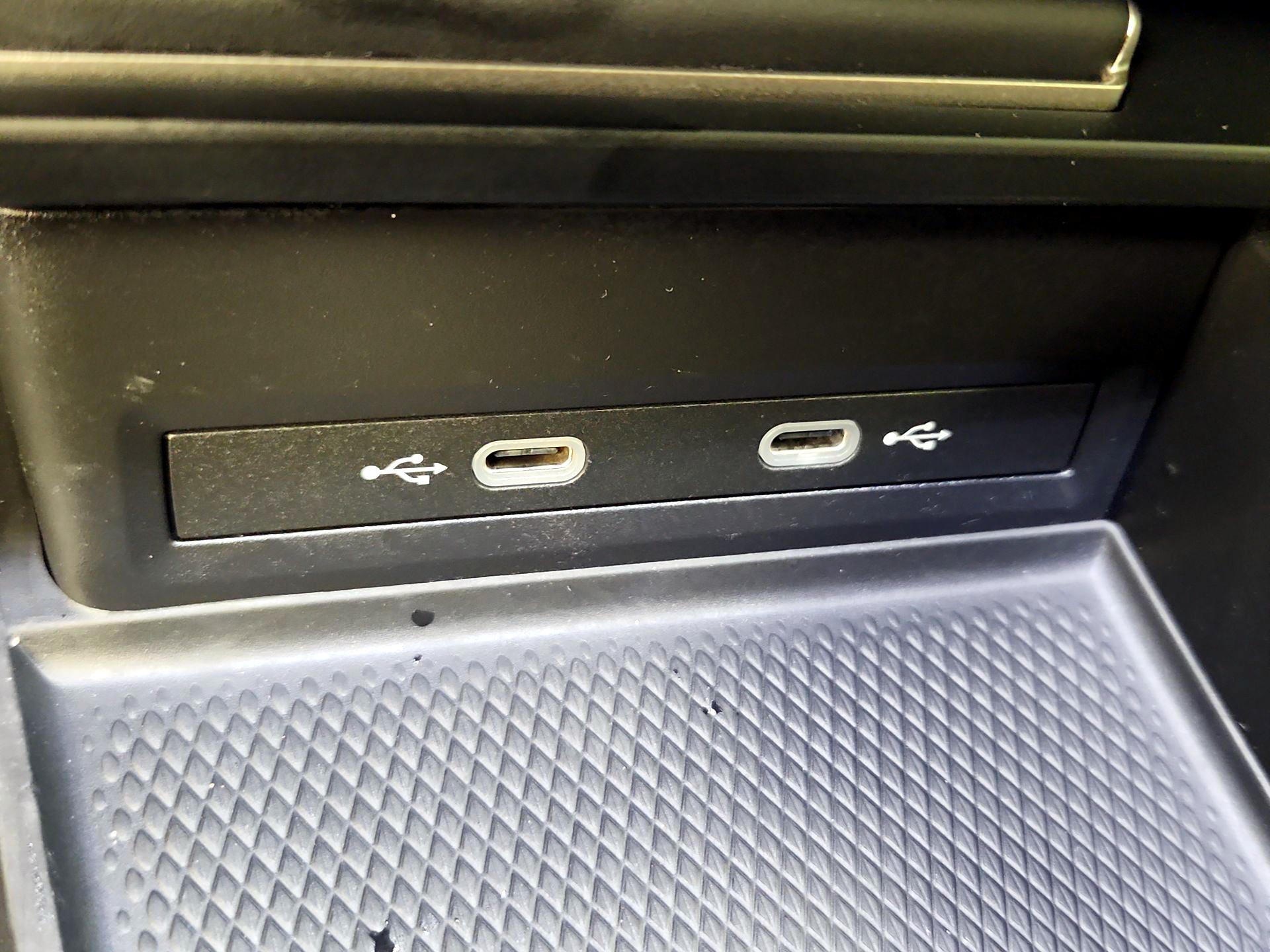 Thumbnail: 2024 Volkswagen Atlas - 18