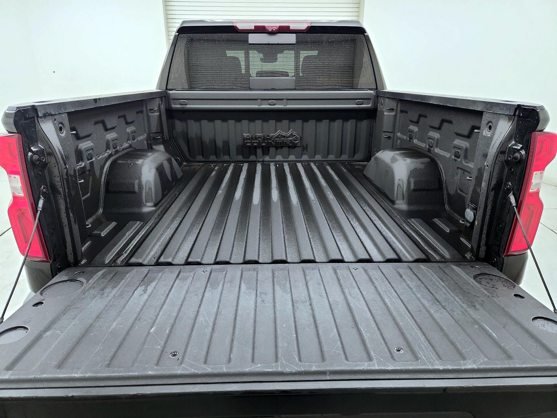 Thumbnail: 2022 Chevrolet Silverado 1500 - 20
