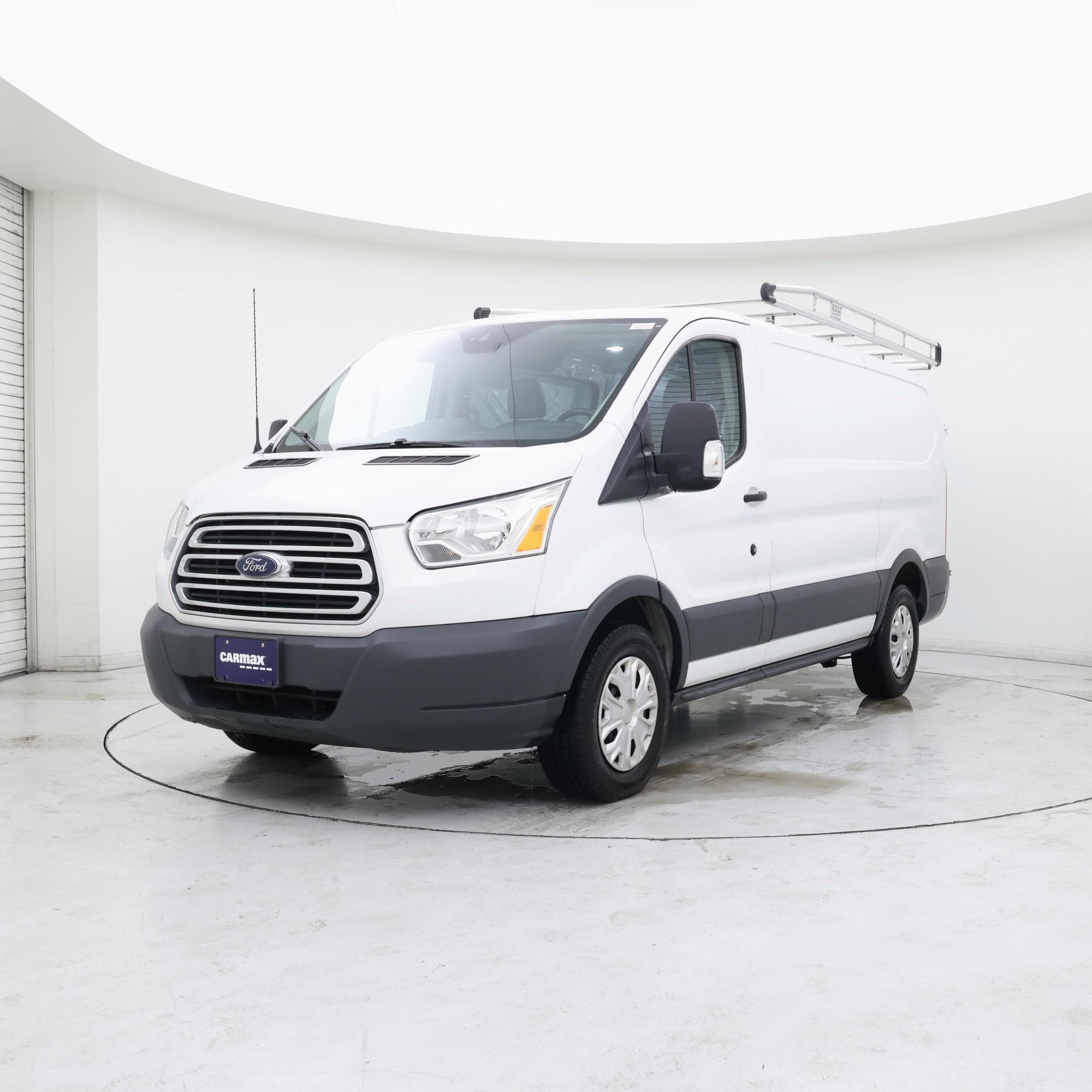 Thumbnail: 2017 Ford Transit Series - 4