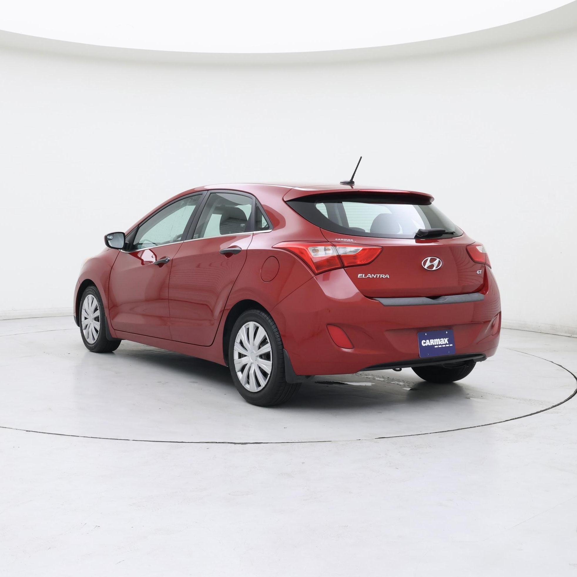 Thumbnail: 2016 Hyundai Elantra - 2
