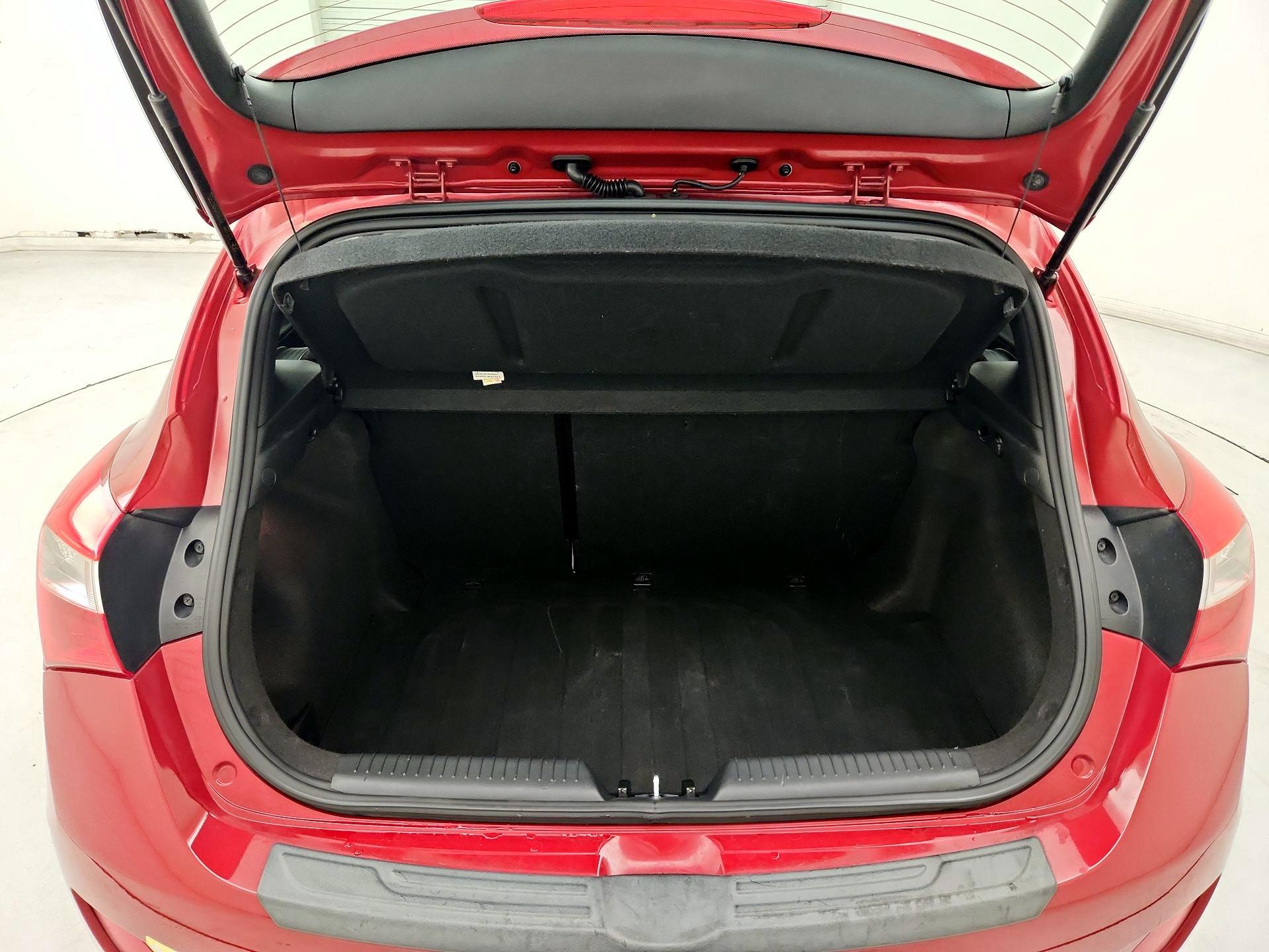 Thumbnail: 2016 Hyundai Elantra - 19