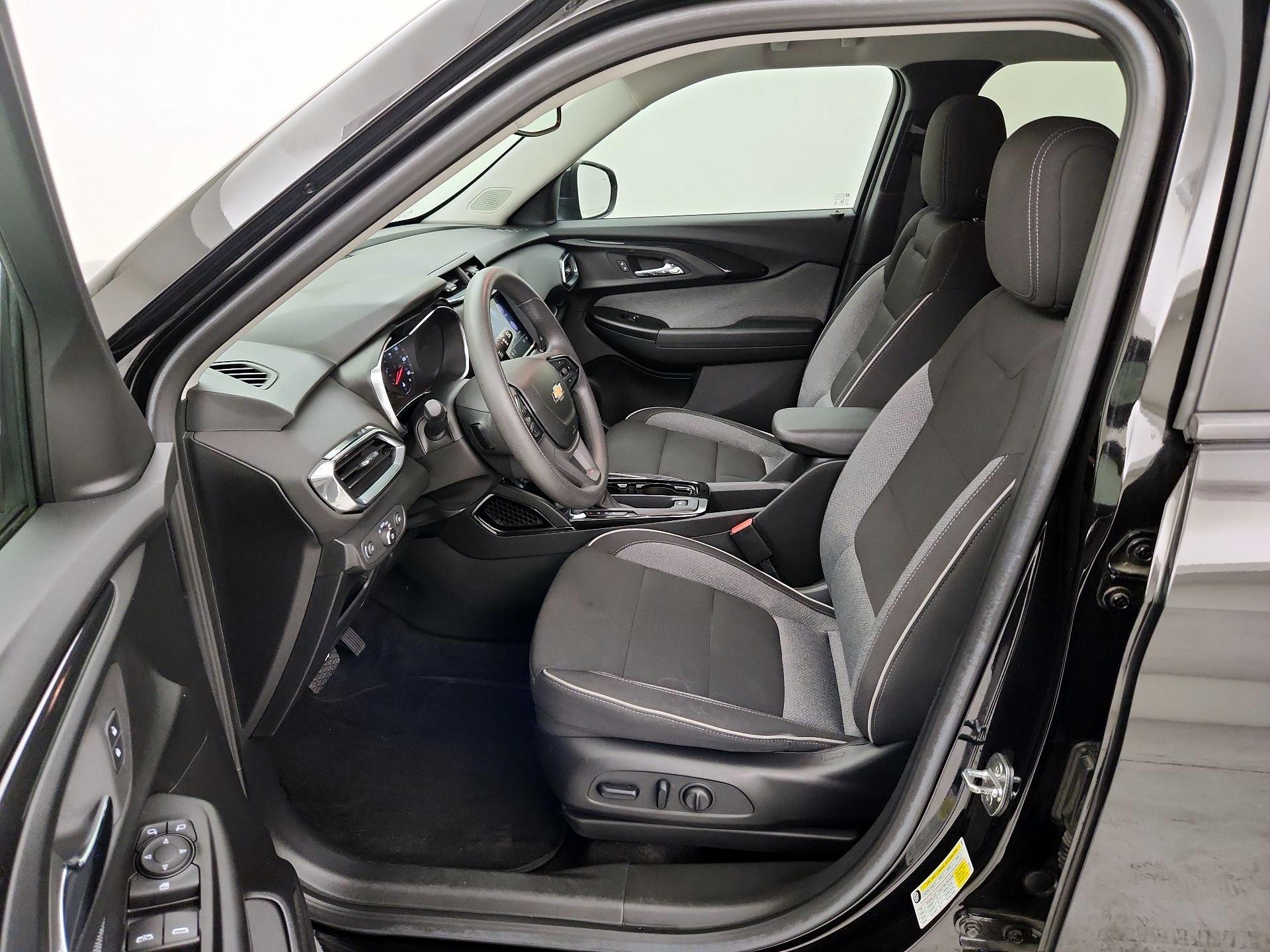 Thumbnail: 2022 Chevrolet TrailBlazer - 11