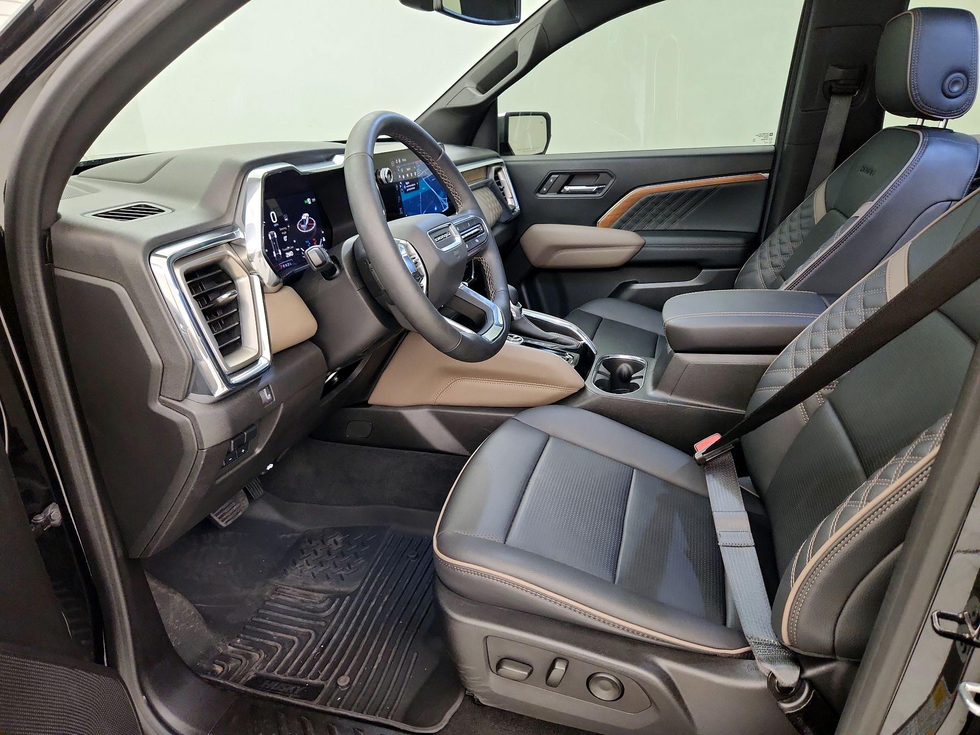 Thumbnail: 2023 GMC Canyon - 11