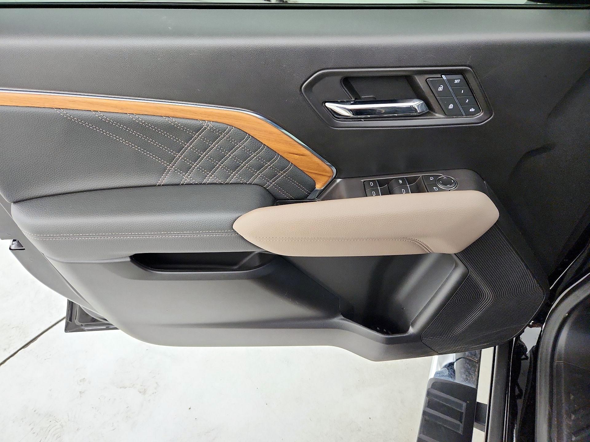 Thumbnail: 2023 GMC Canyon - 12