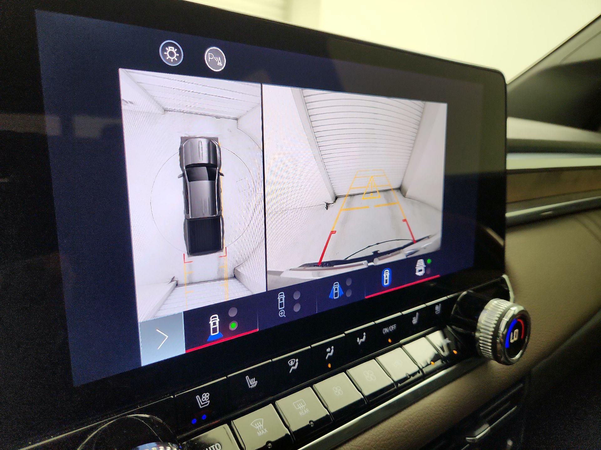 Thumbnail: 2023 GMC Canyon - 15