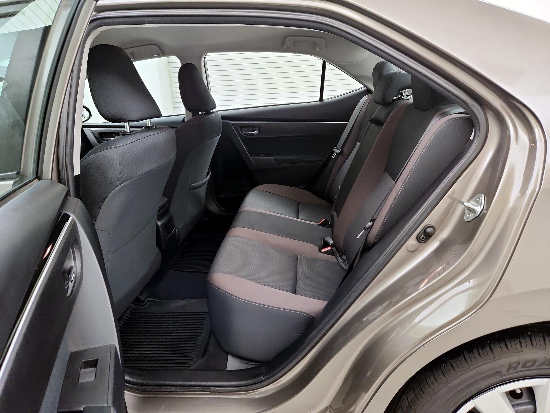 Thumbnail: 2019 Toyota Corolla - 19