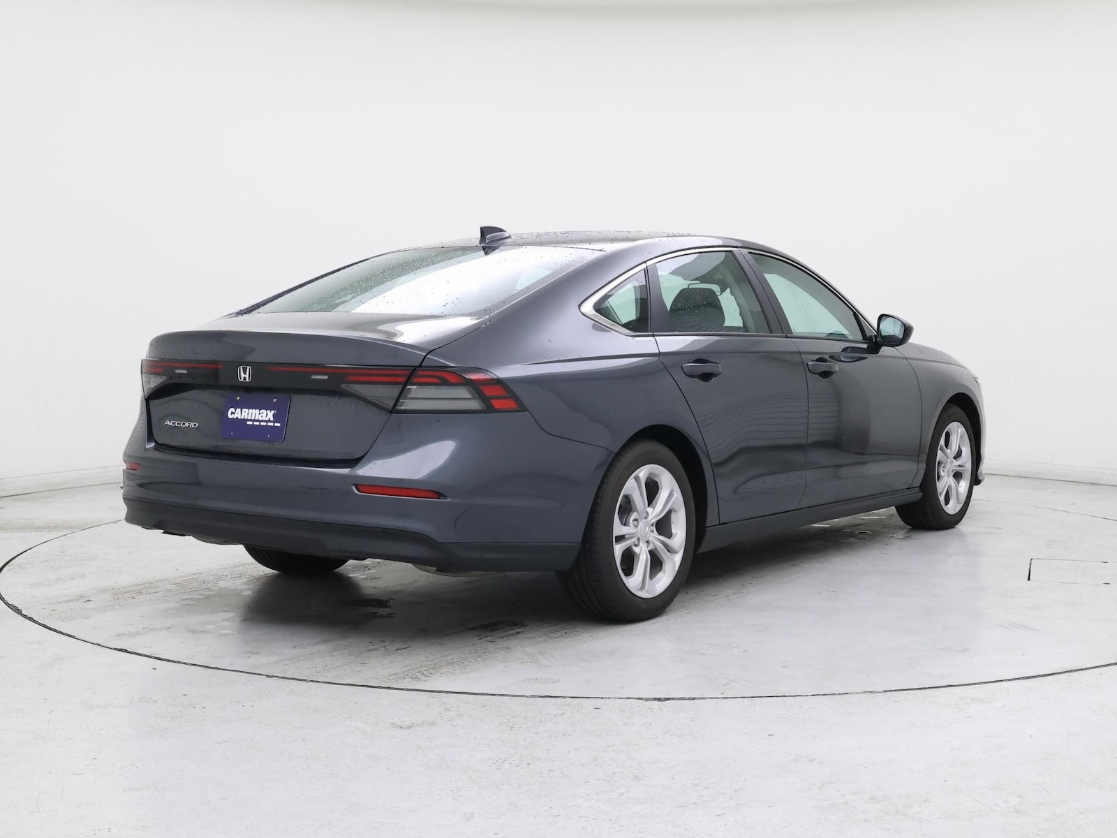 2025 Honda Accord LX - Photo 9
