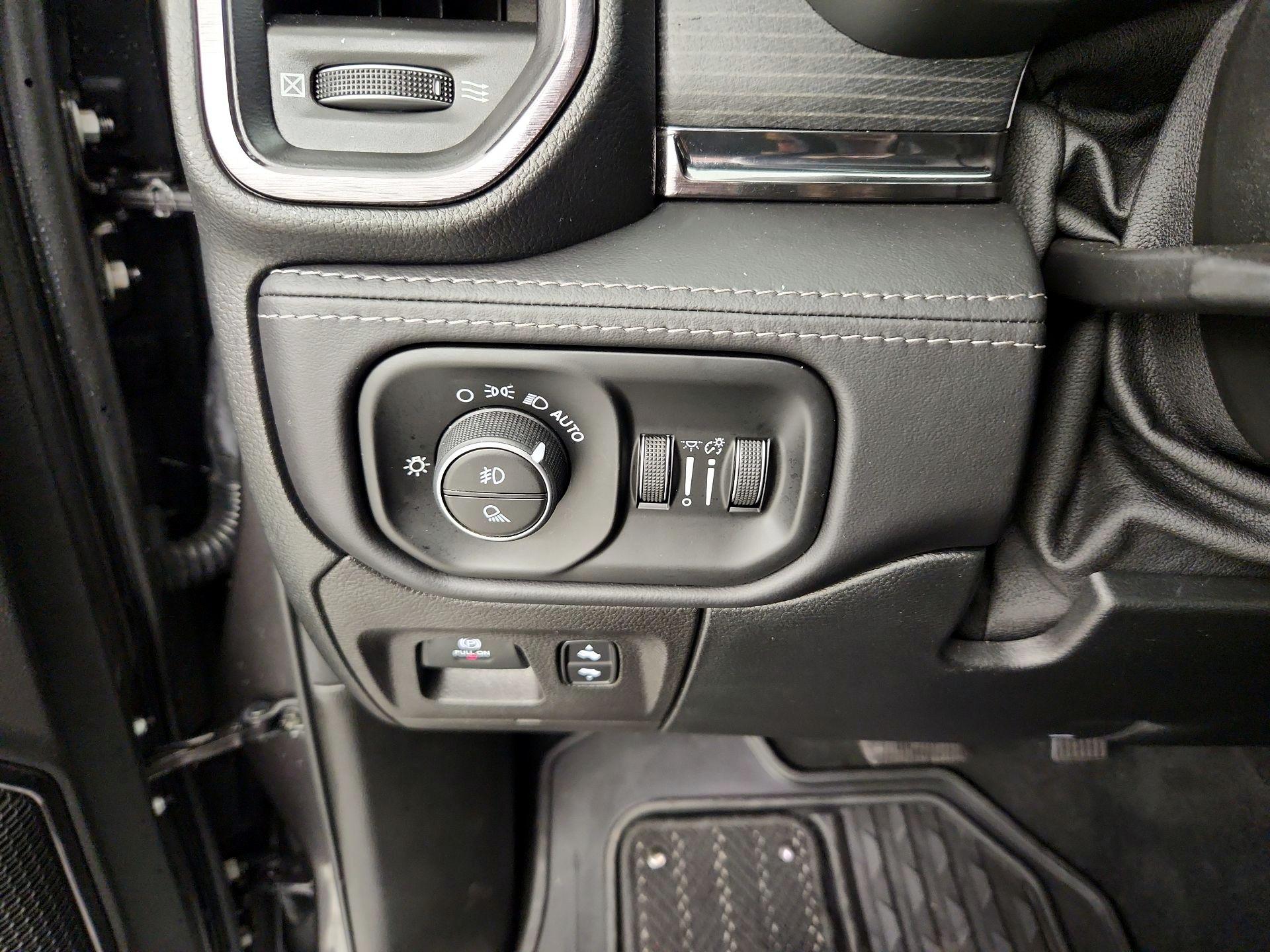 Thumbnail: 2022 RAM 1500 - 13