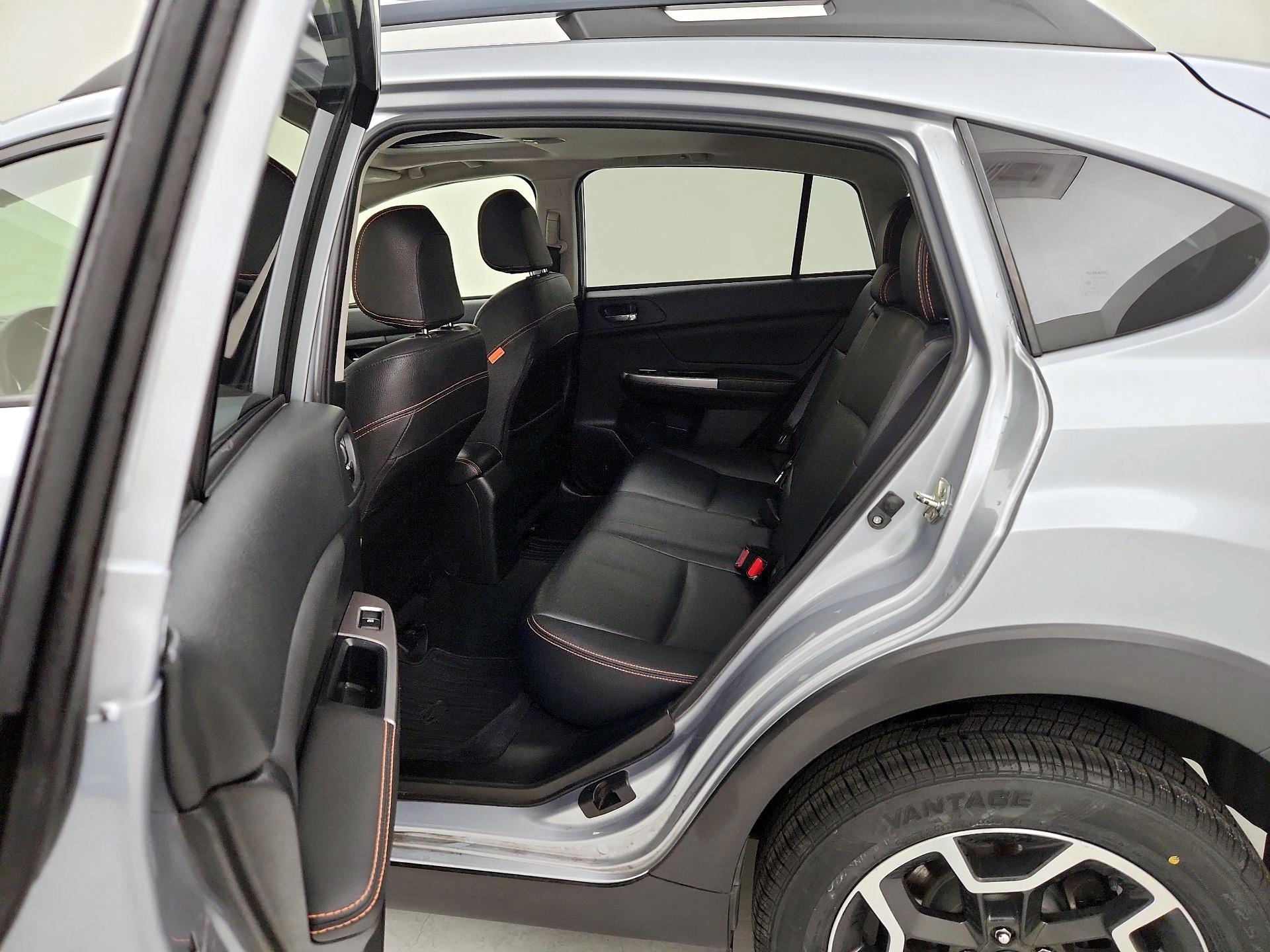 Thumbnail: 2017 Subaru Crosstrek - 20