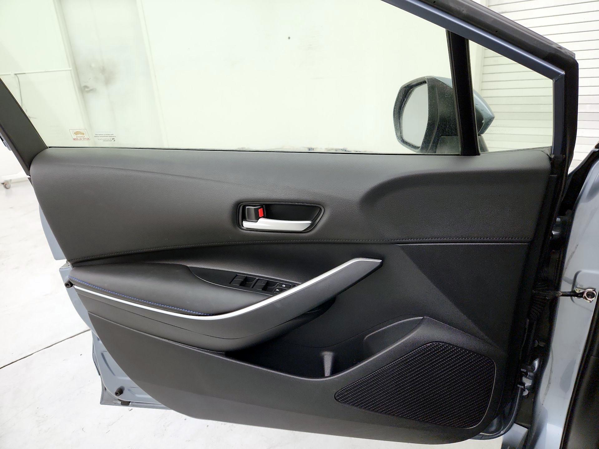 Thumbnail: 2020 Toyota Corolla - 12