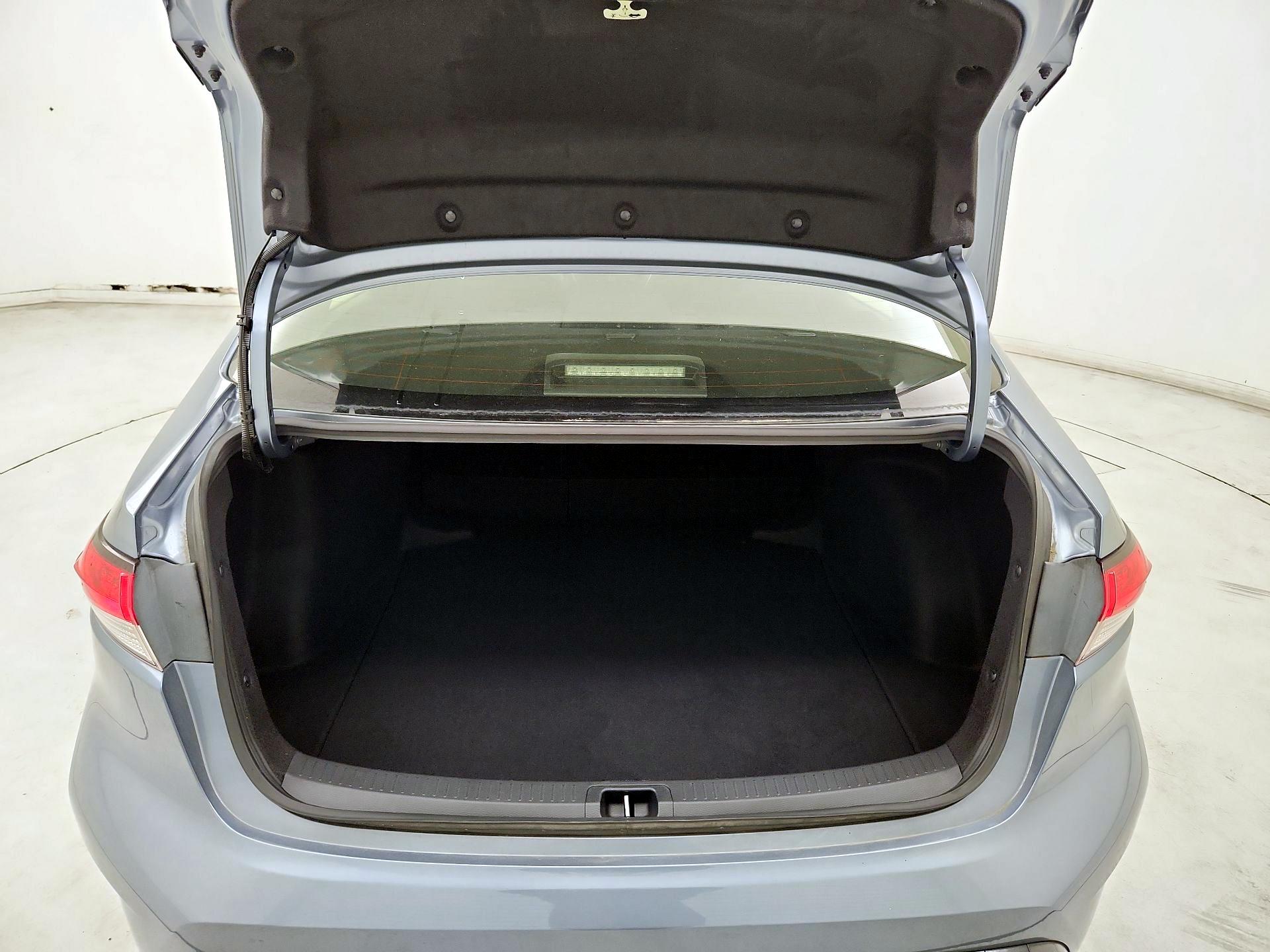 Thumbnail: 2020 Toyota Corolla - 20