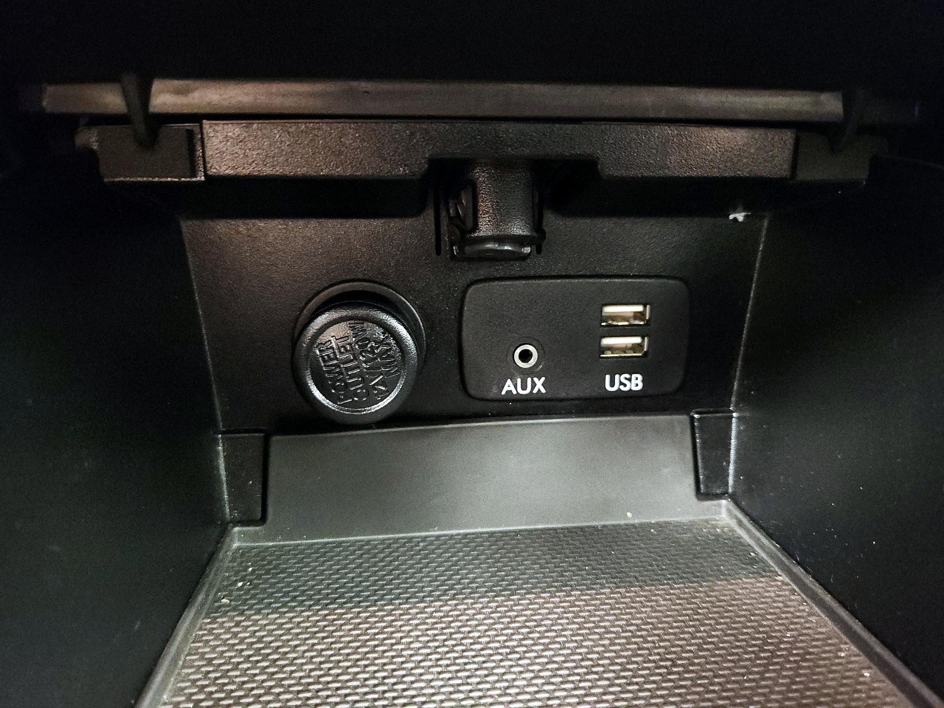 Thumbnail: 2018 Subaru Legacy - 18