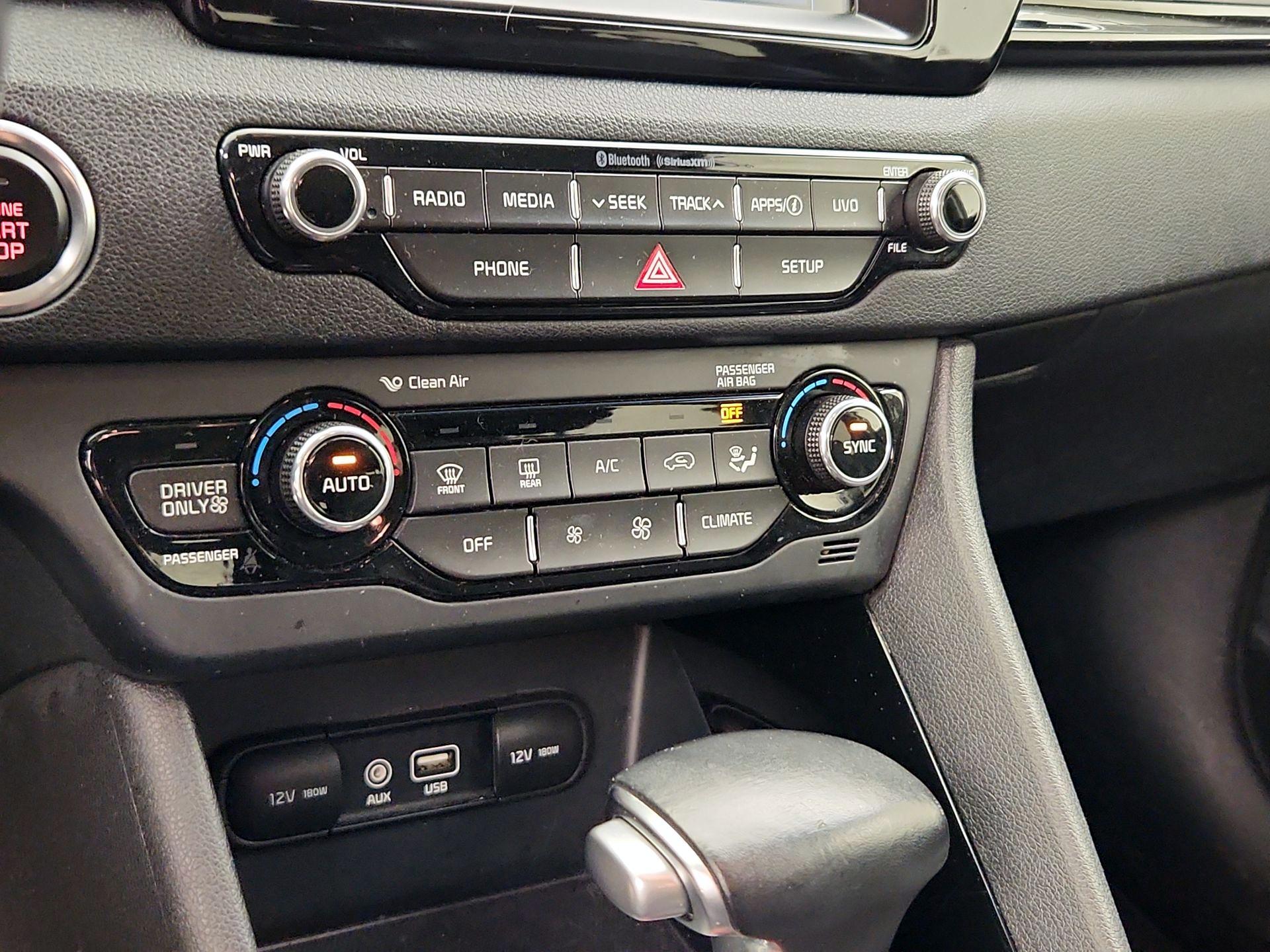 Thumbnail: 2017 Kia Niro - 16