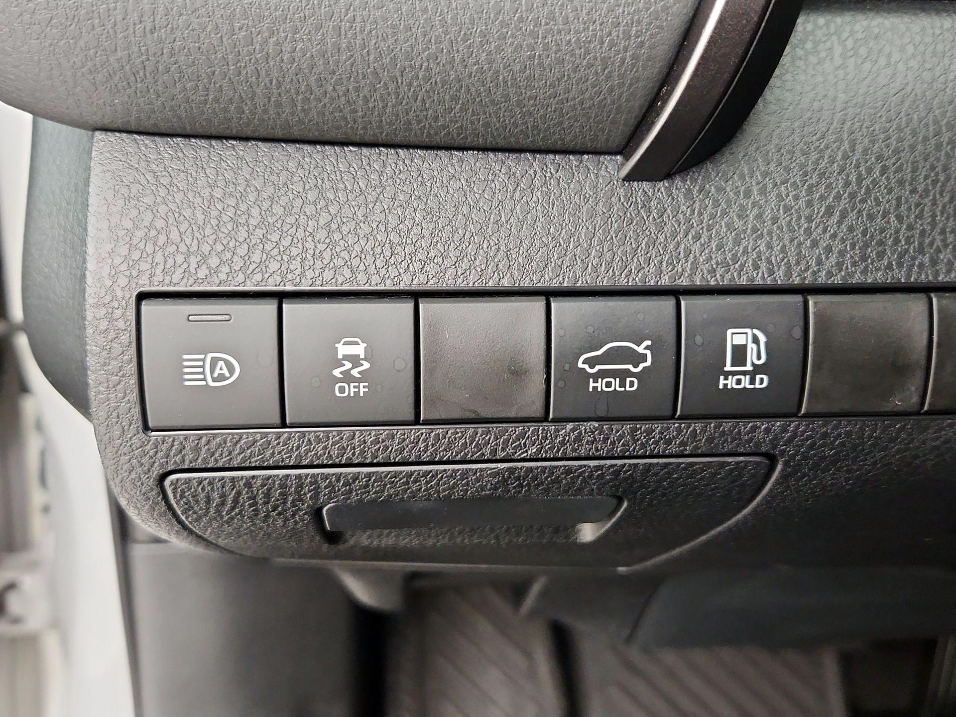 Thumbnail: 2023 Toyota Camry - 13