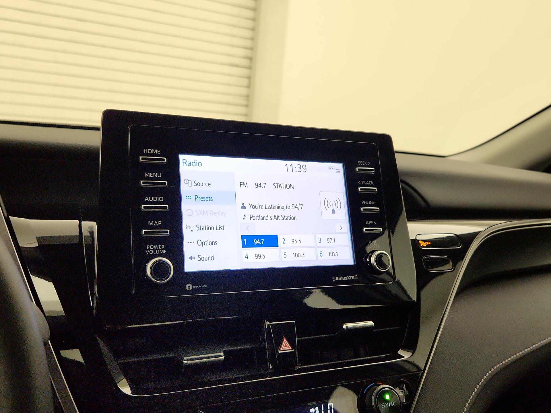 Thumbnail: 2023 Toyota Camry - 15