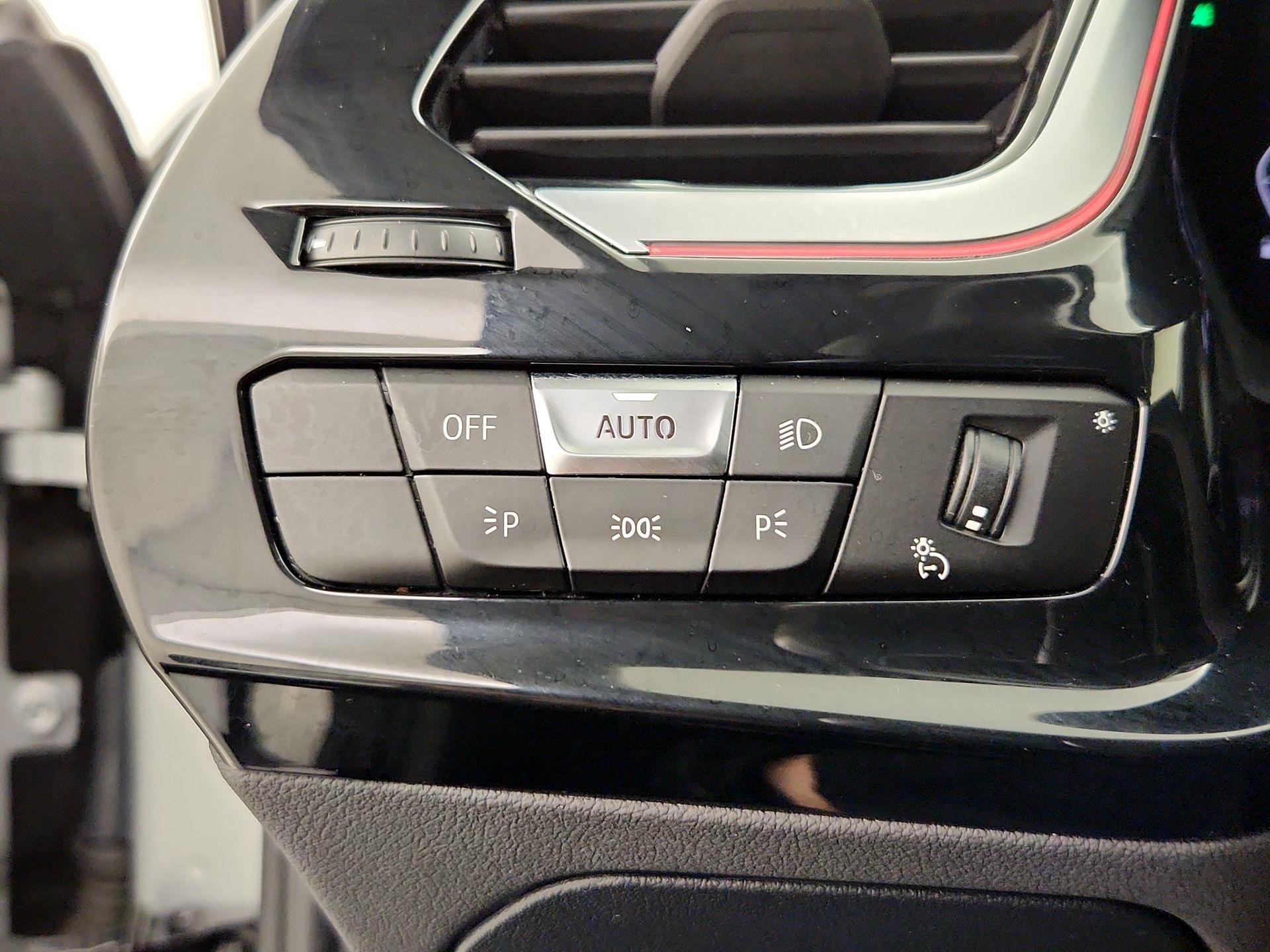 Thumbnail: 2021 BMW Z4 - 13