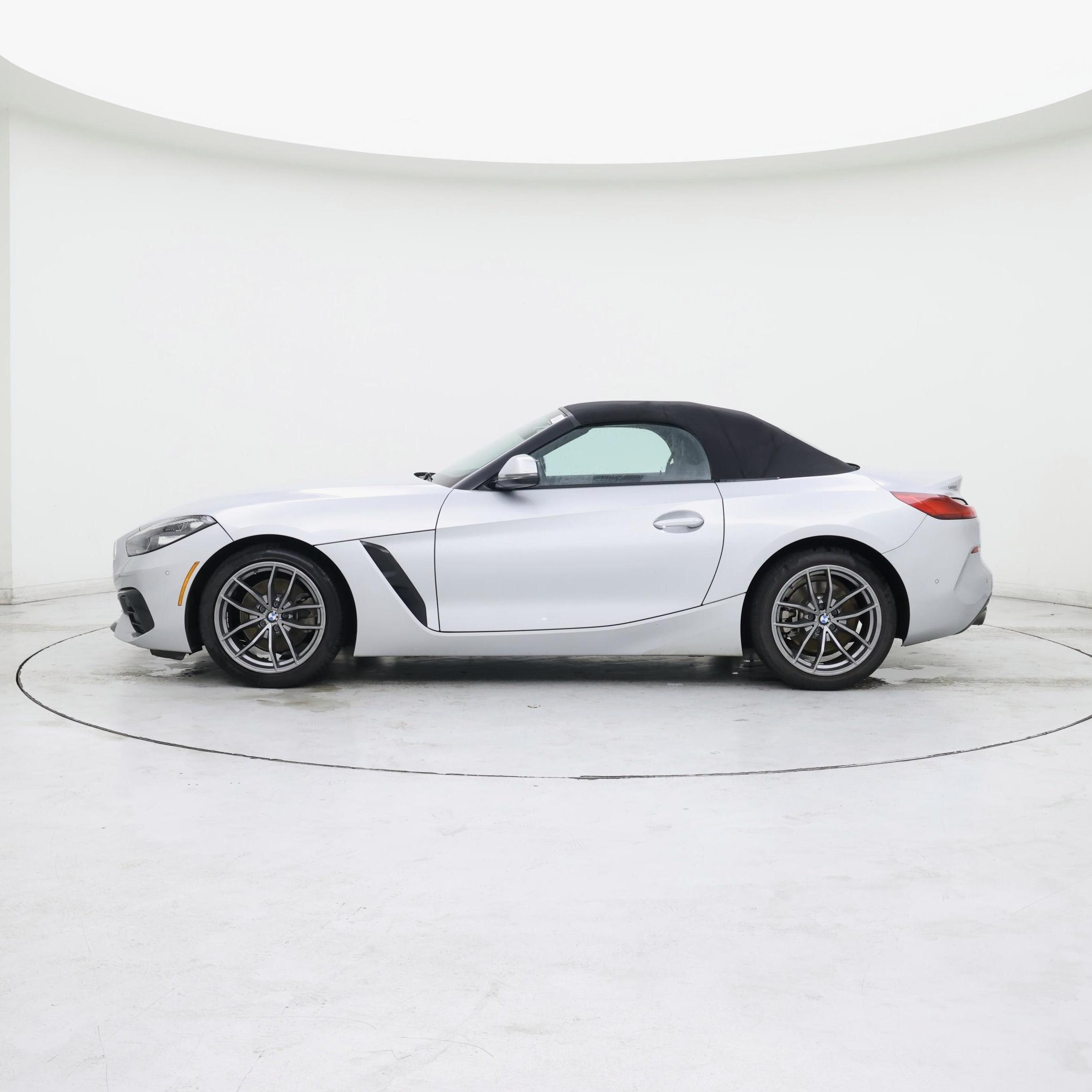 Thumbnail: 2021 BMW Z4 - 3