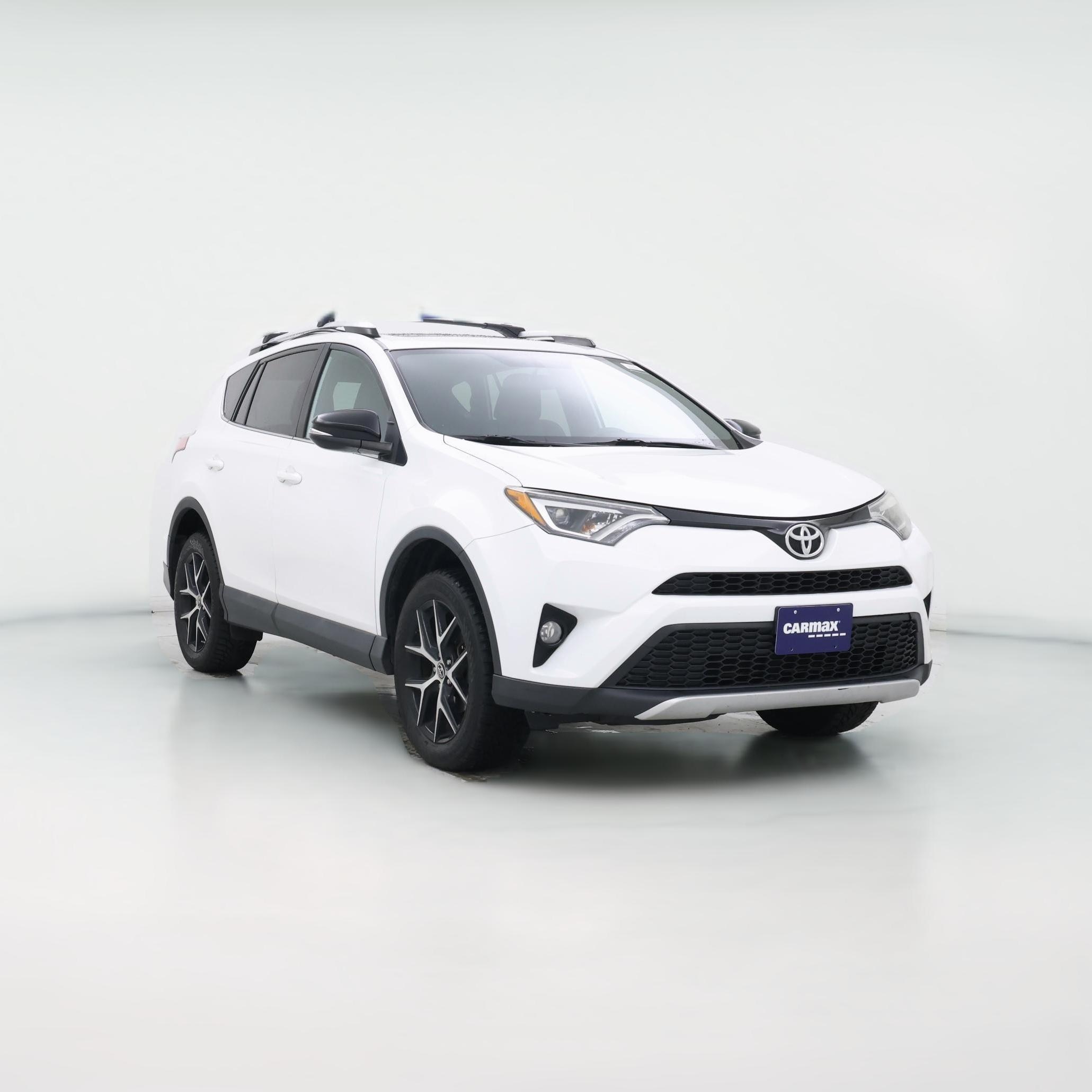 Thumbnail: 2016 Toyota RAV4 - 1