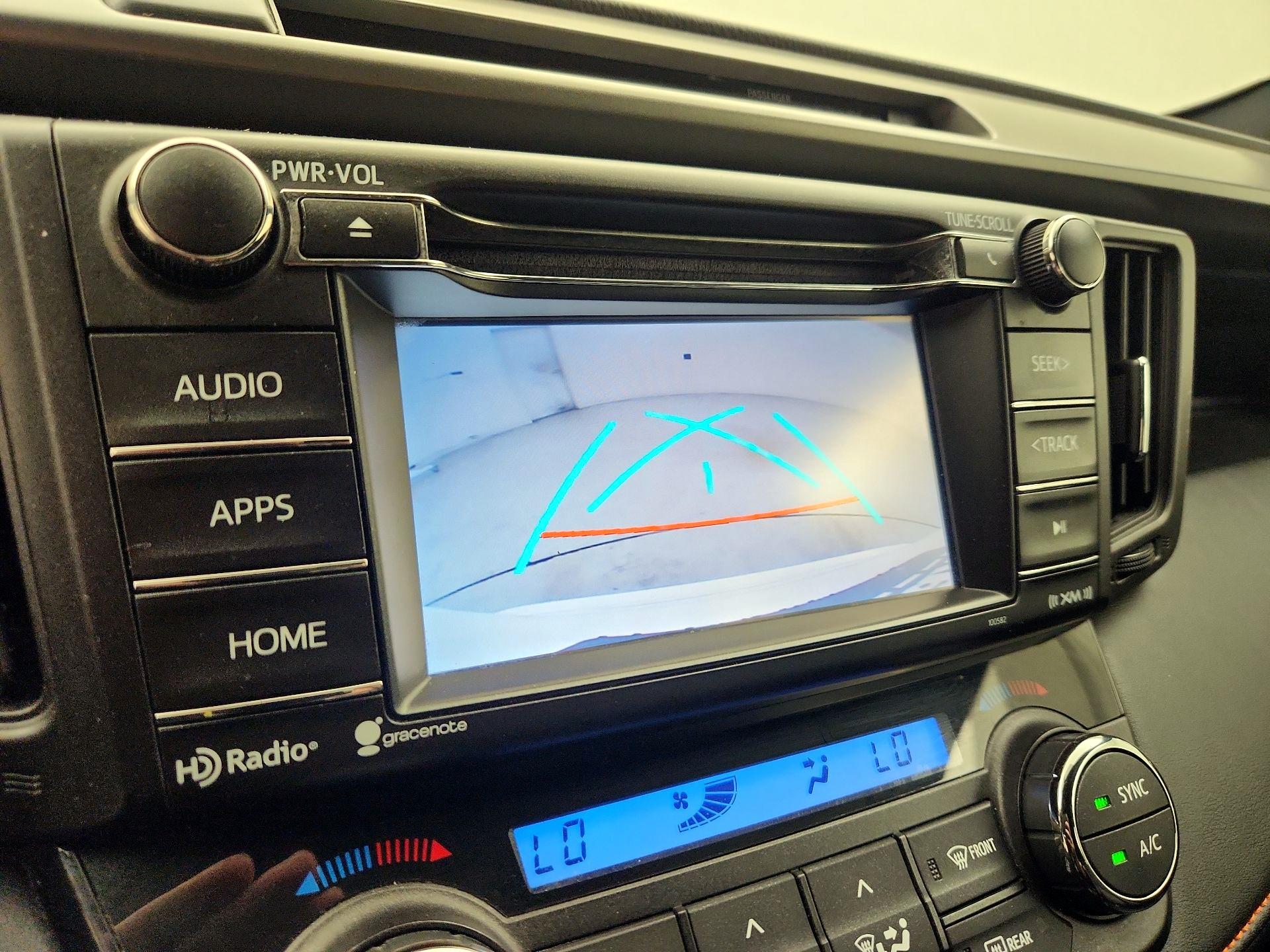 Thumbnail: 2016 Toyota RAV4 - 14