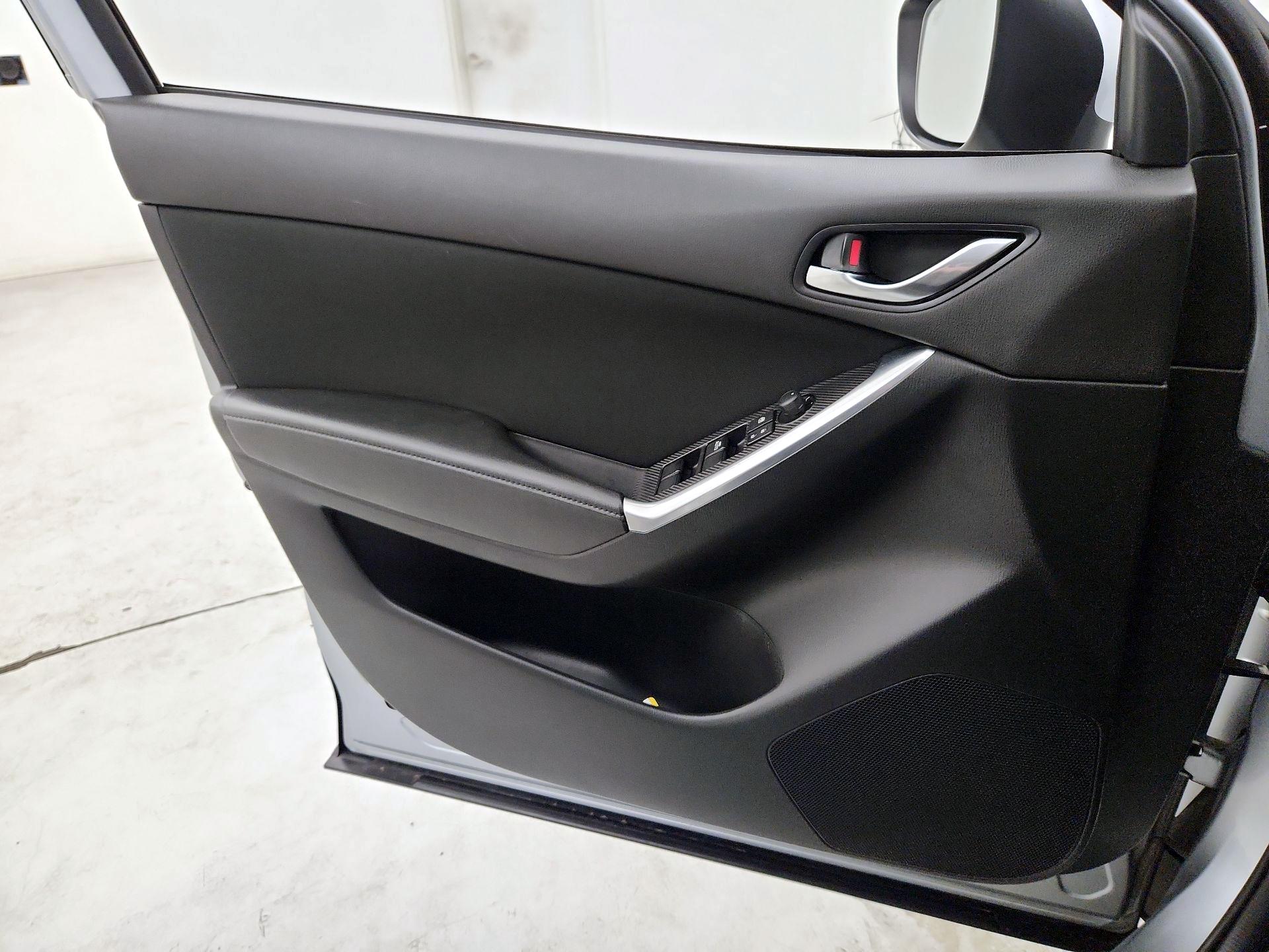 Thumbnail: 2016 Mazda CX-5 - 12