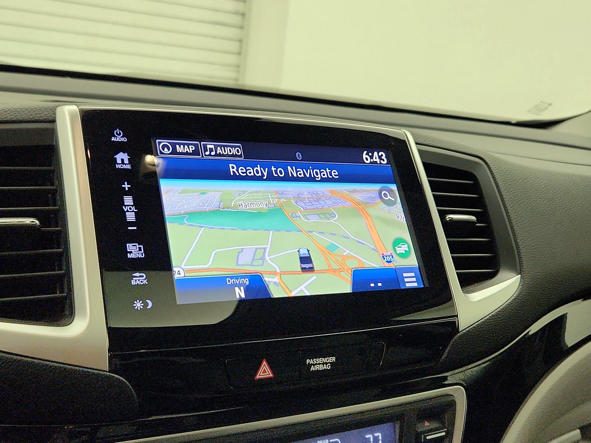 Thumbnail: 2019 Honda Ridgeline - 14