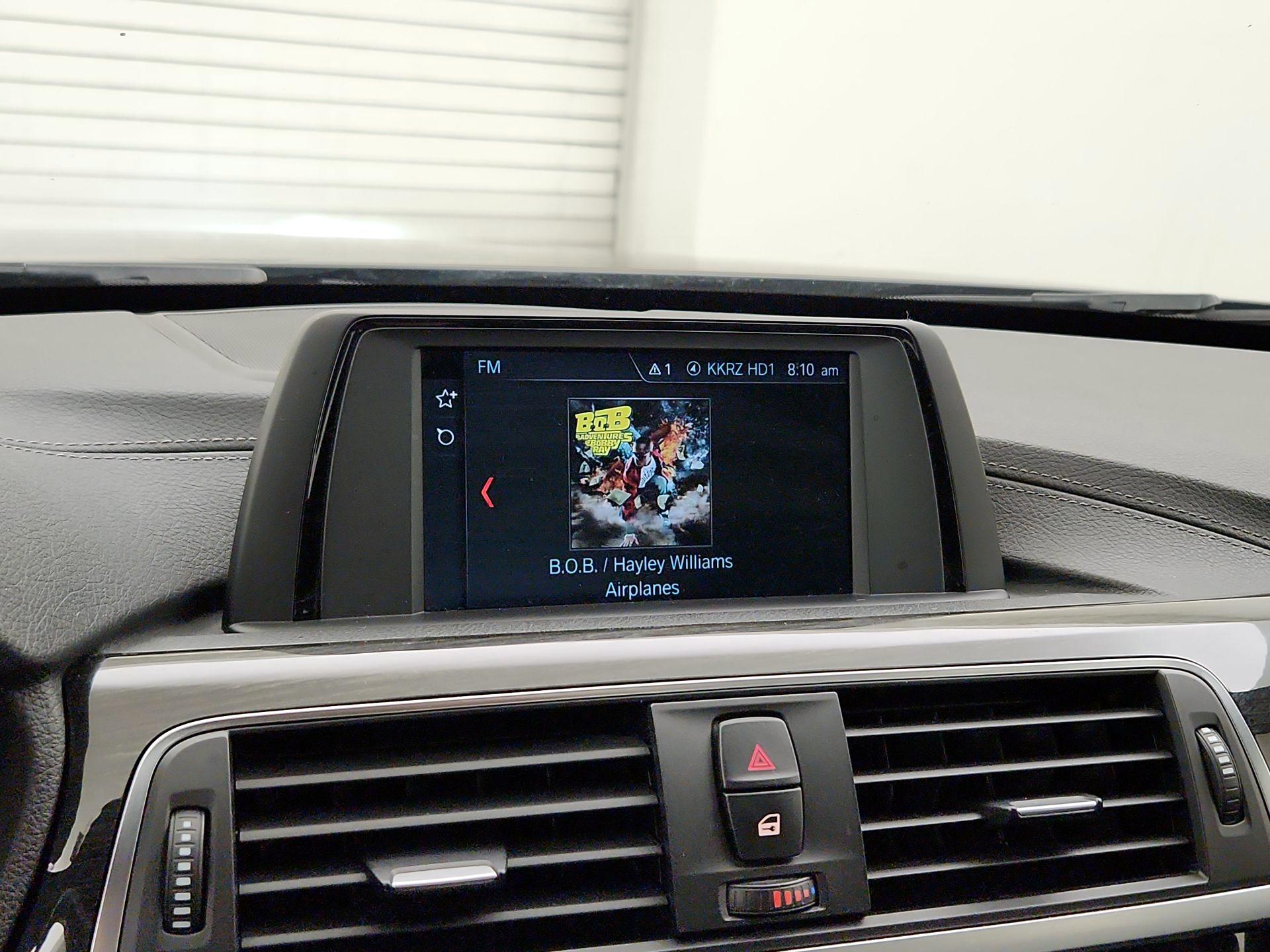 Thumbnail: 2018 BMW 3 Series - 15