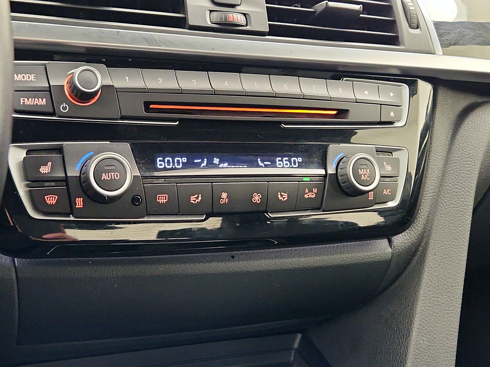 Thumbnail: 2018 BMW 3 Series - 16