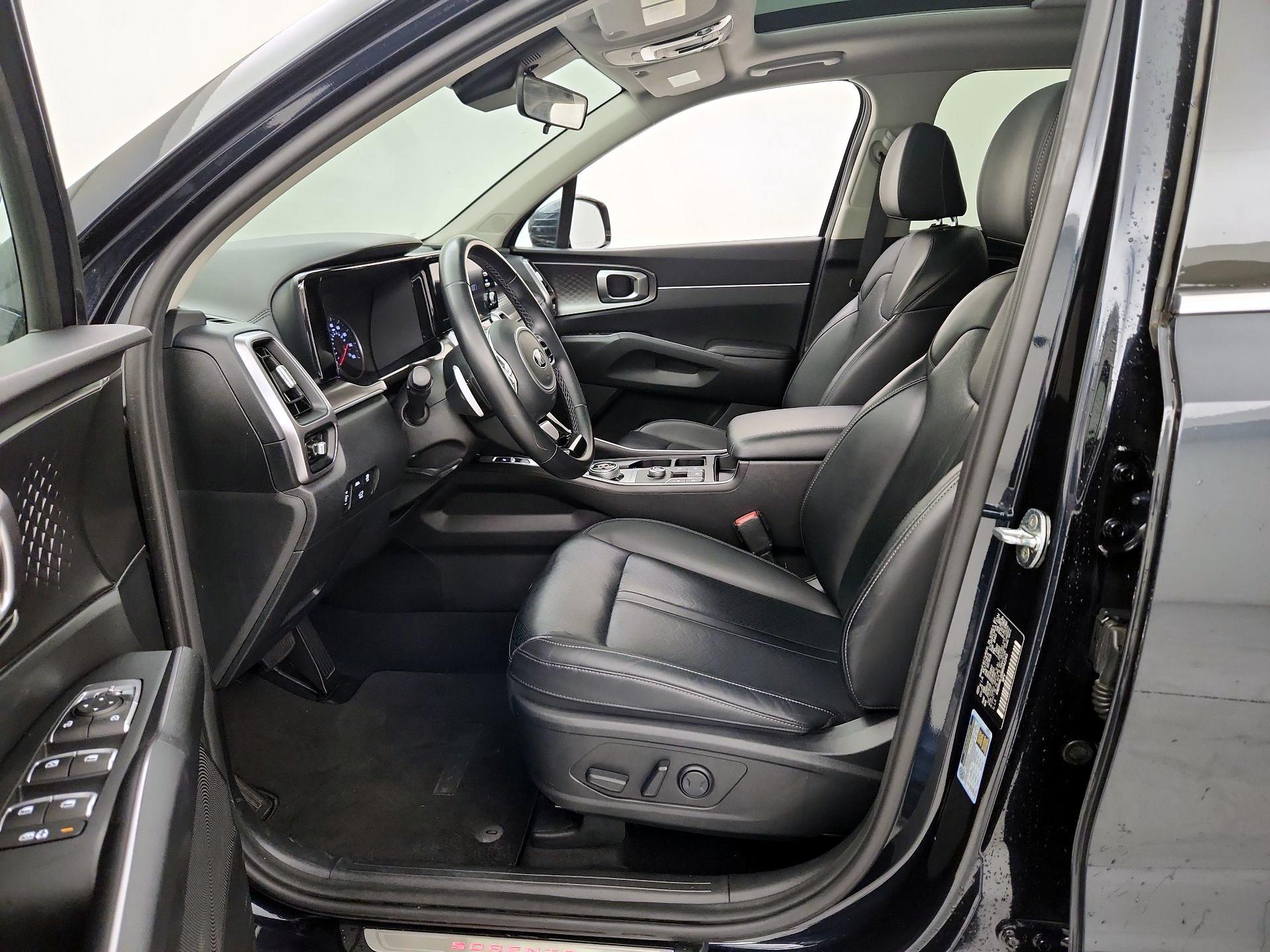 Thumbnail: 2021 Kia Sorento - 11