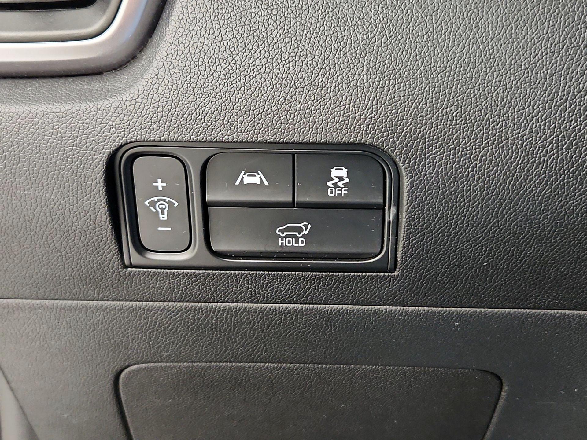 Thumbnail: 2021 Kia Sorento - 13