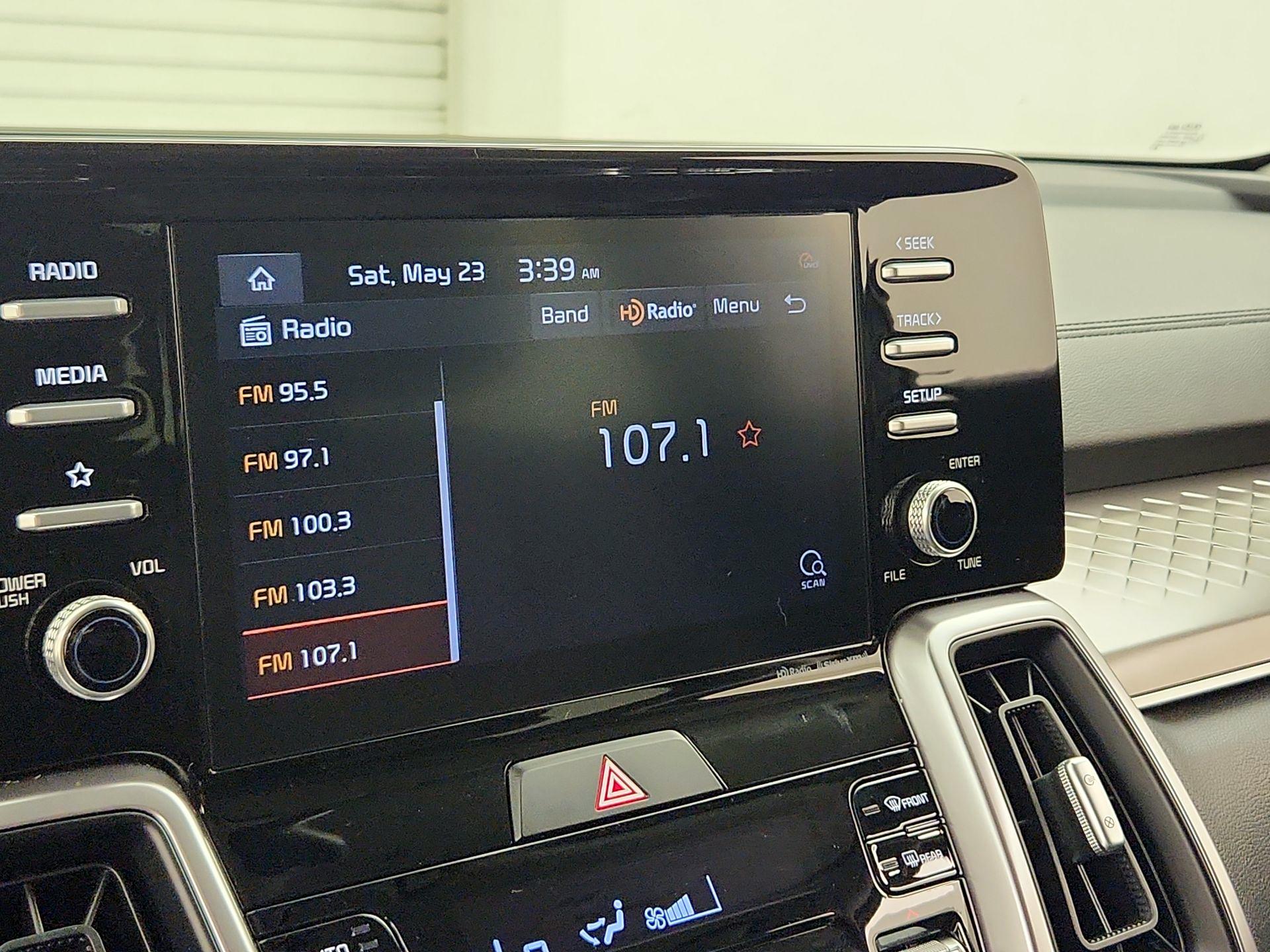 Thumbnail: 2021 Kia Sorento - 15