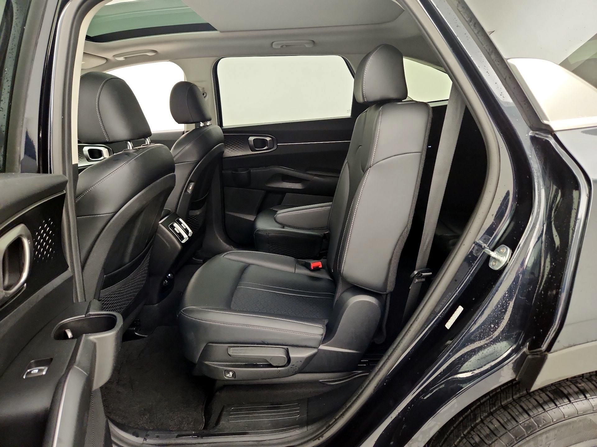 Thumbnail: 2021 Kia Sorento - 20