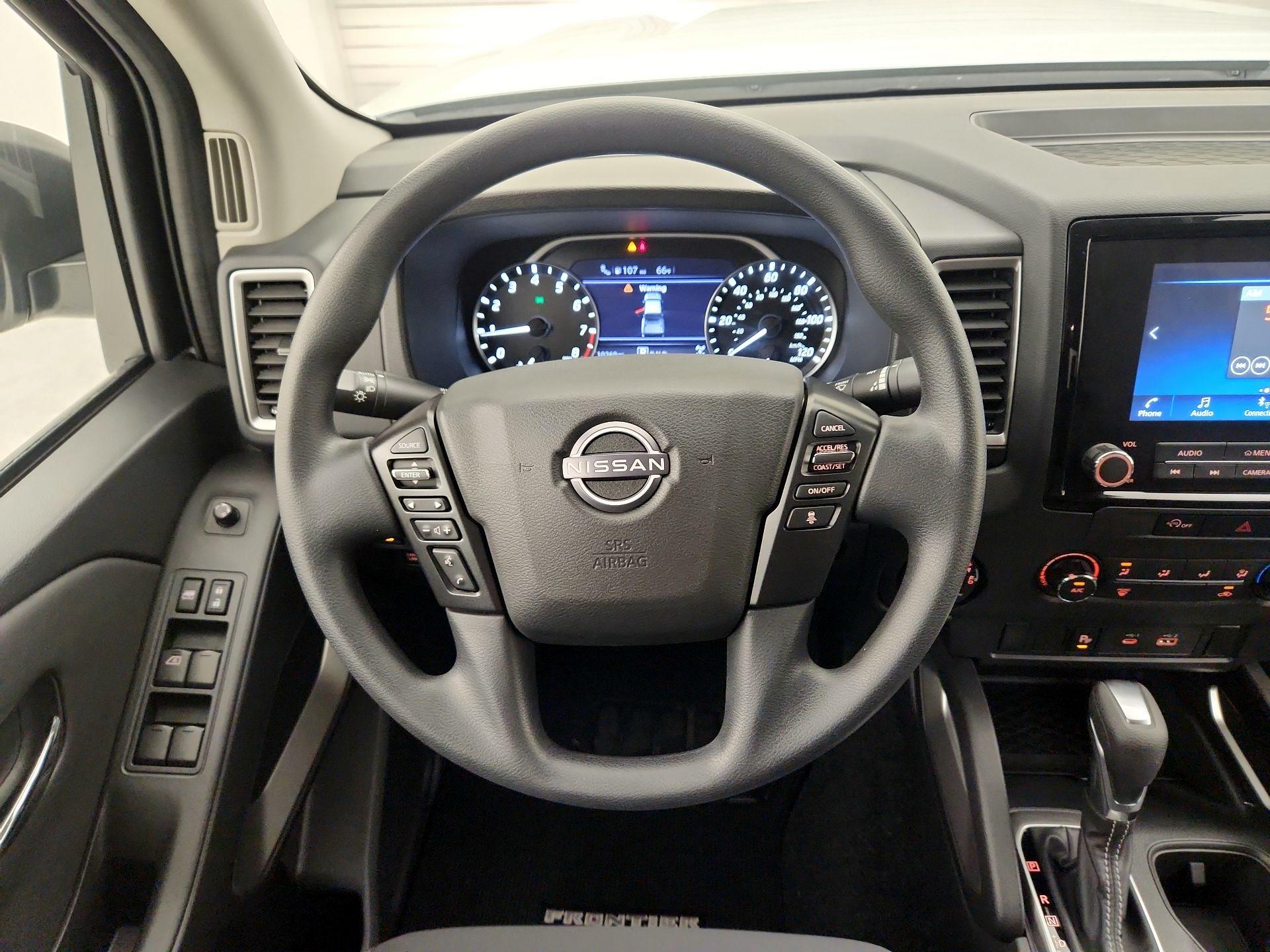 Thumbnail: 2024 Nissan Frontier - 10