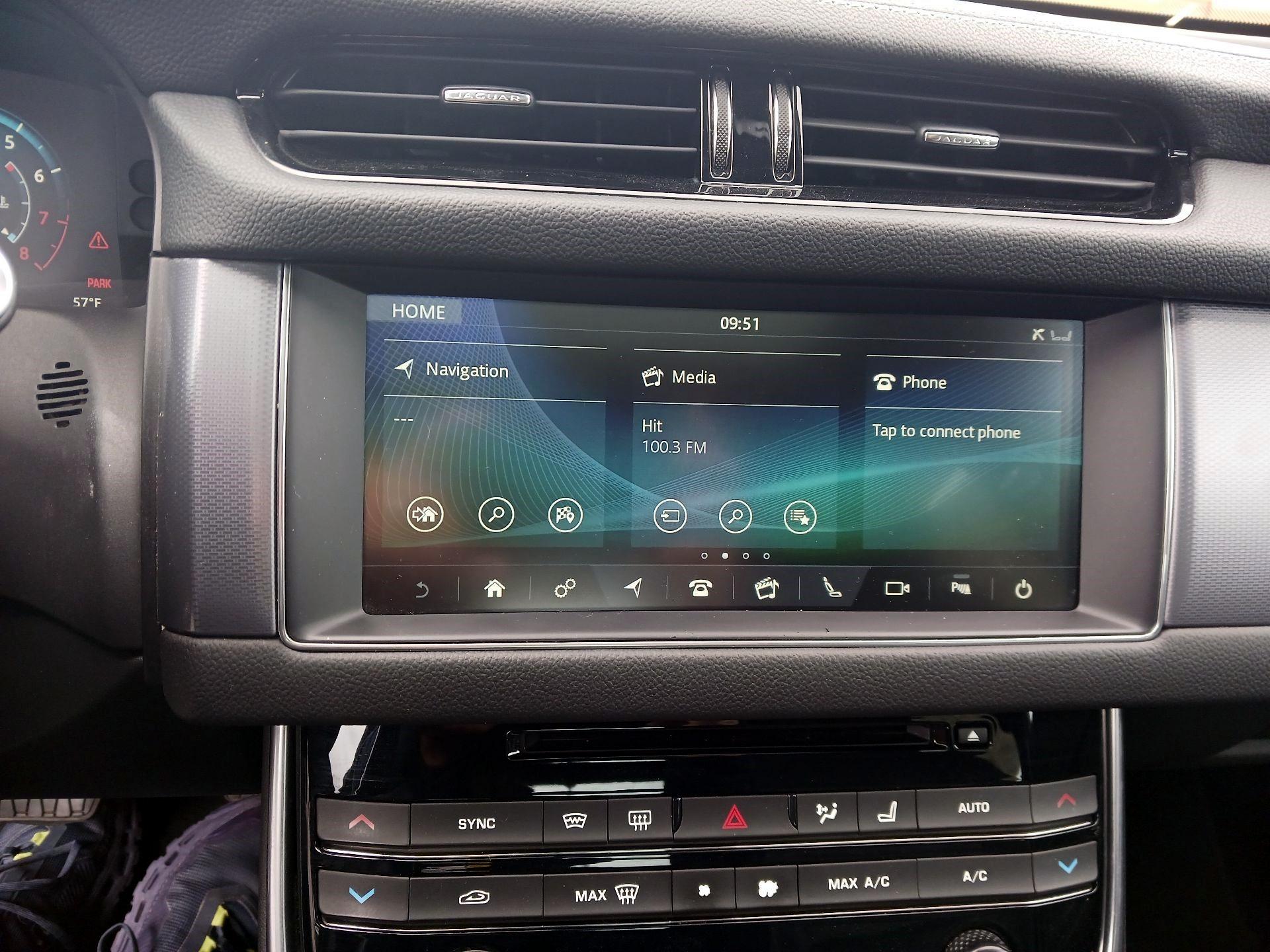 Thumbnail: 2017 Jaguar XF - 14