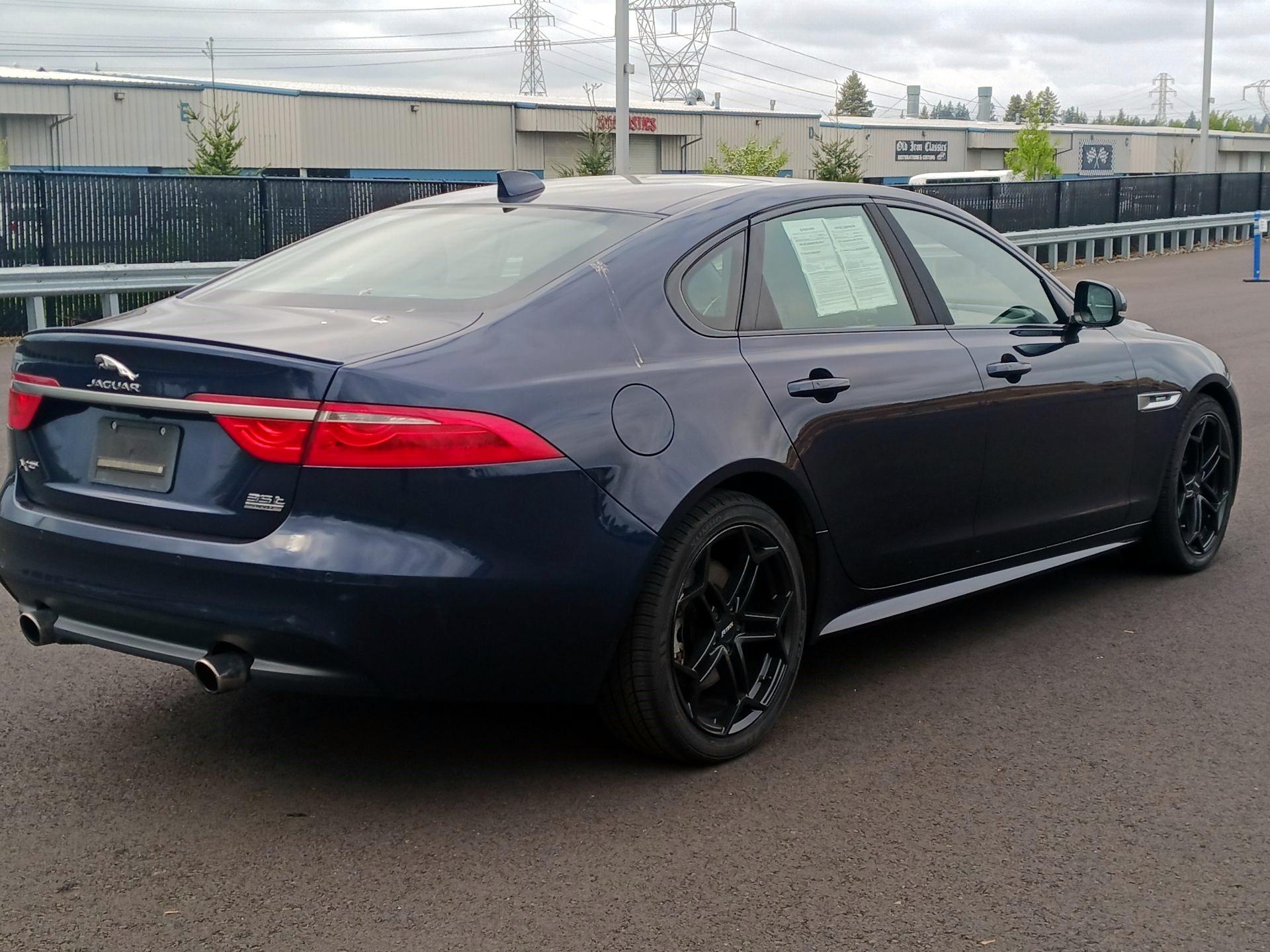 Thumbnail: 2017 Jaguar XF - 5