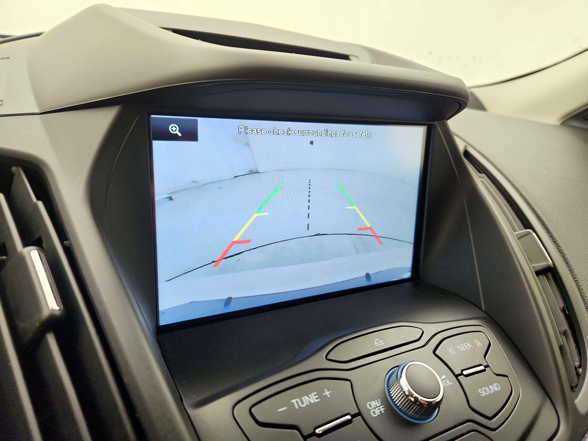 Thumbnail: 2015 Ford Escape - 14