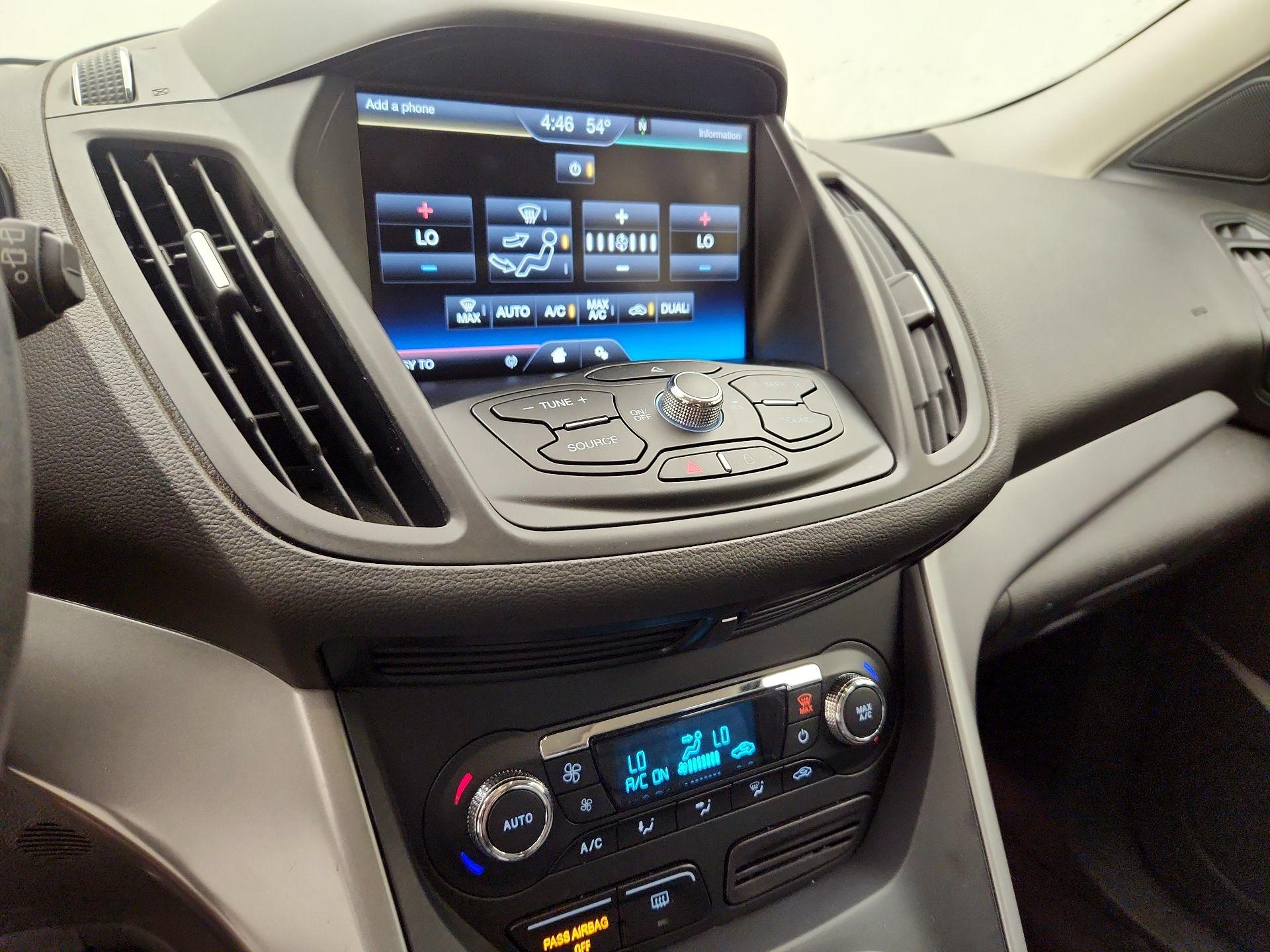 Thumbnail: 2015 Ford Escape - 16