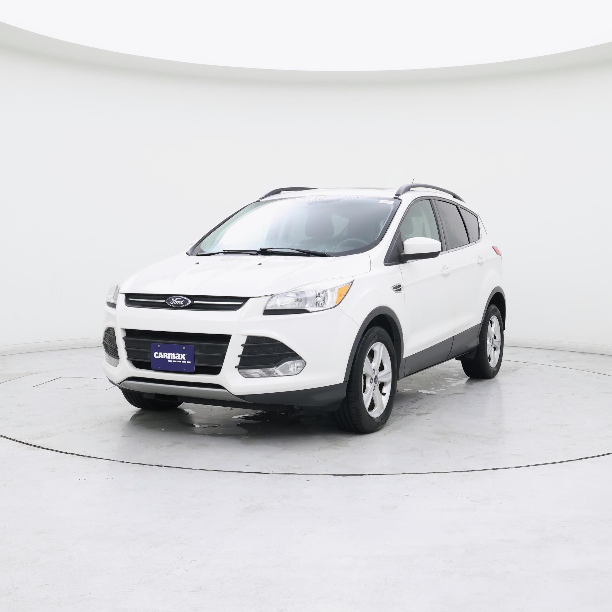 Thumbnail: 2015 Ford Escape - 4