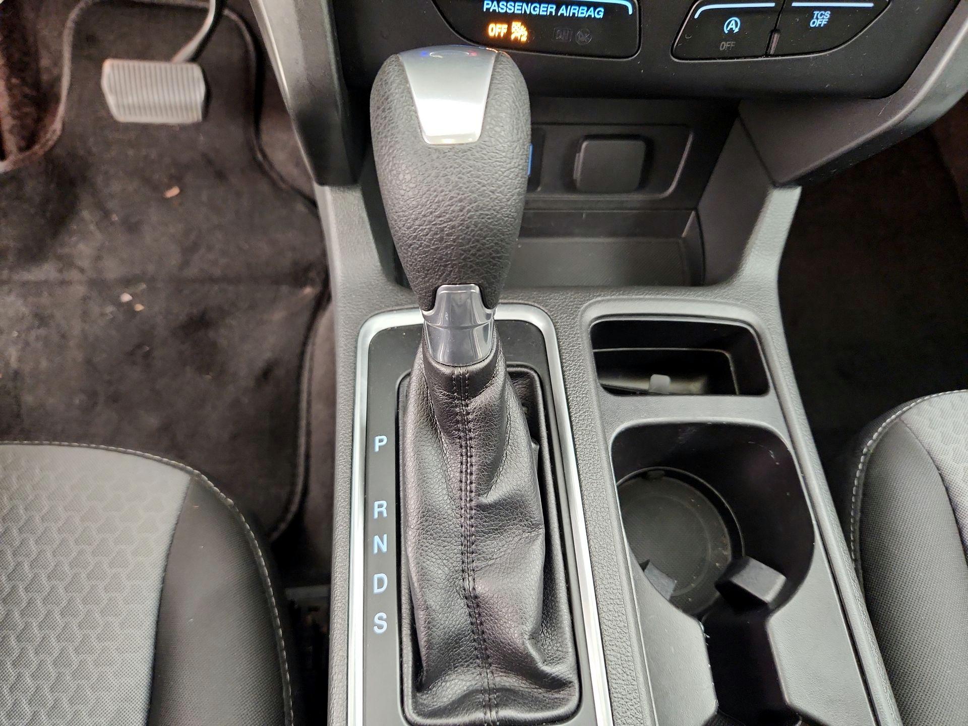 Thumbnail: 2017 Ford Escape - 17