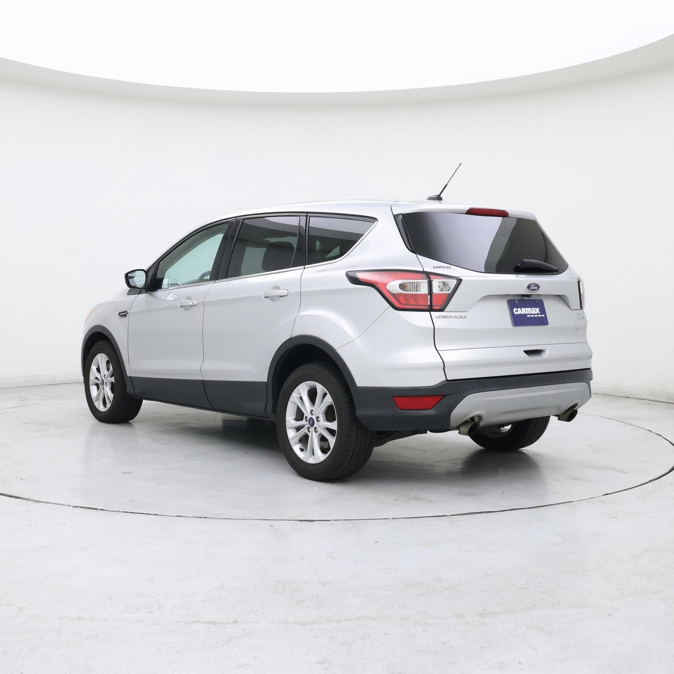 Thumbnail: 2017 Ford Escape - 2