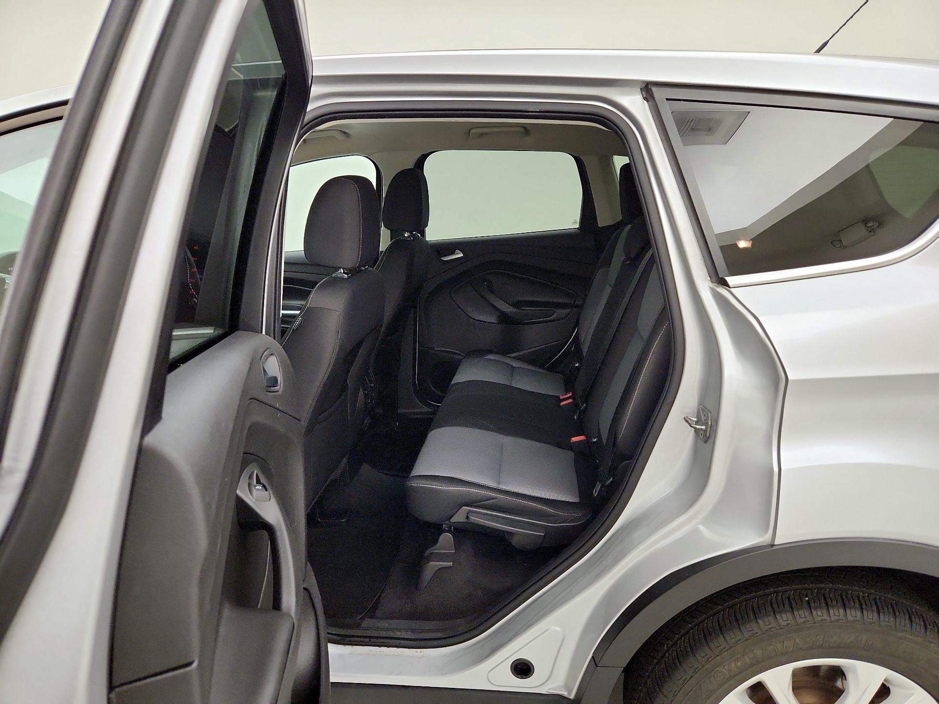 Thumbnail: 2017 Ford Escape - 19