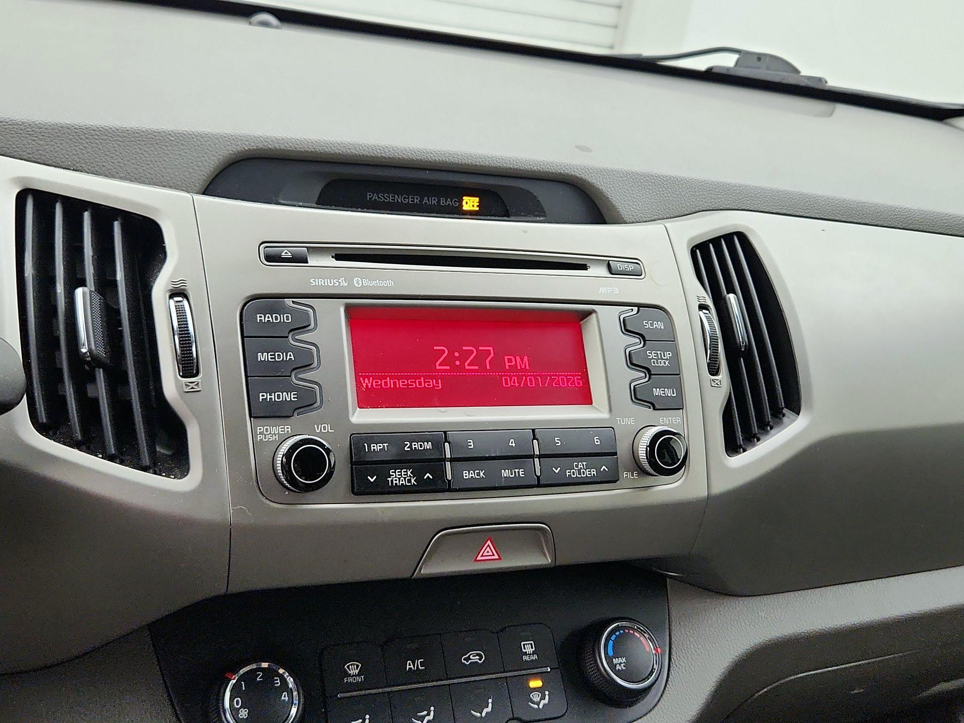 Thumbnail: 2015 Kia Sportage - 14