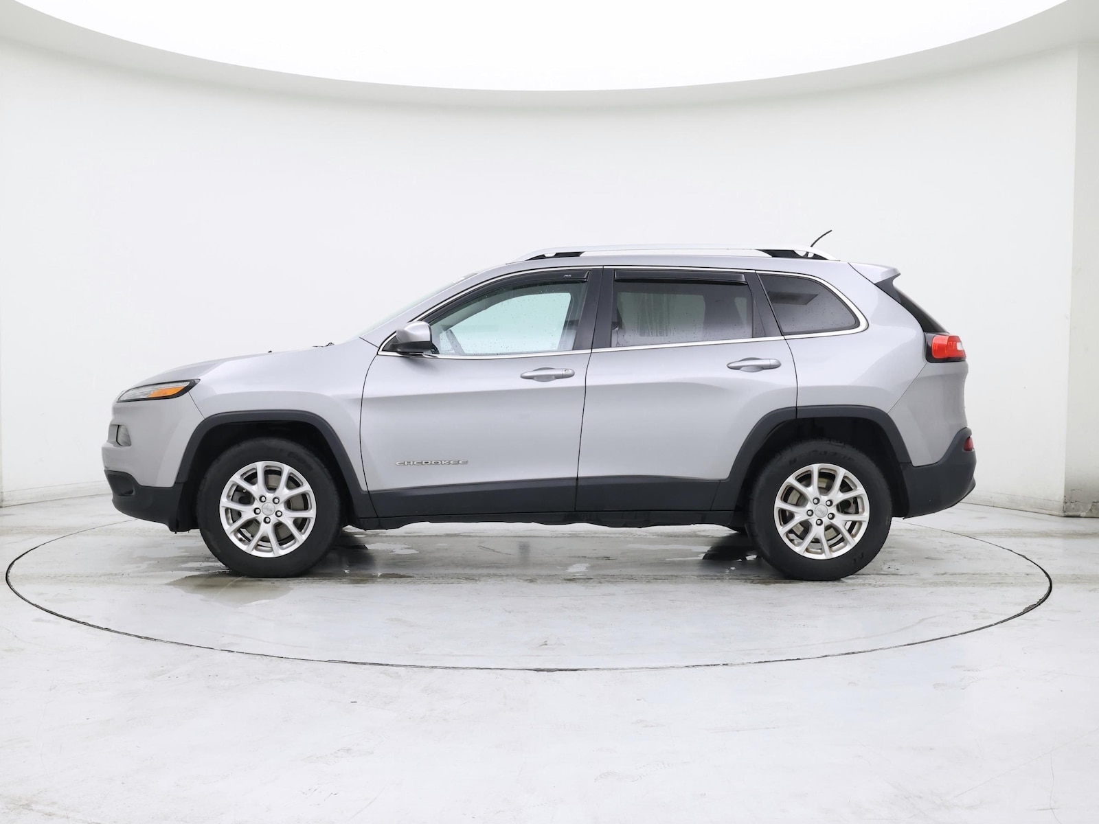 2015 Jeep Cherokee Latitude - Photo 4