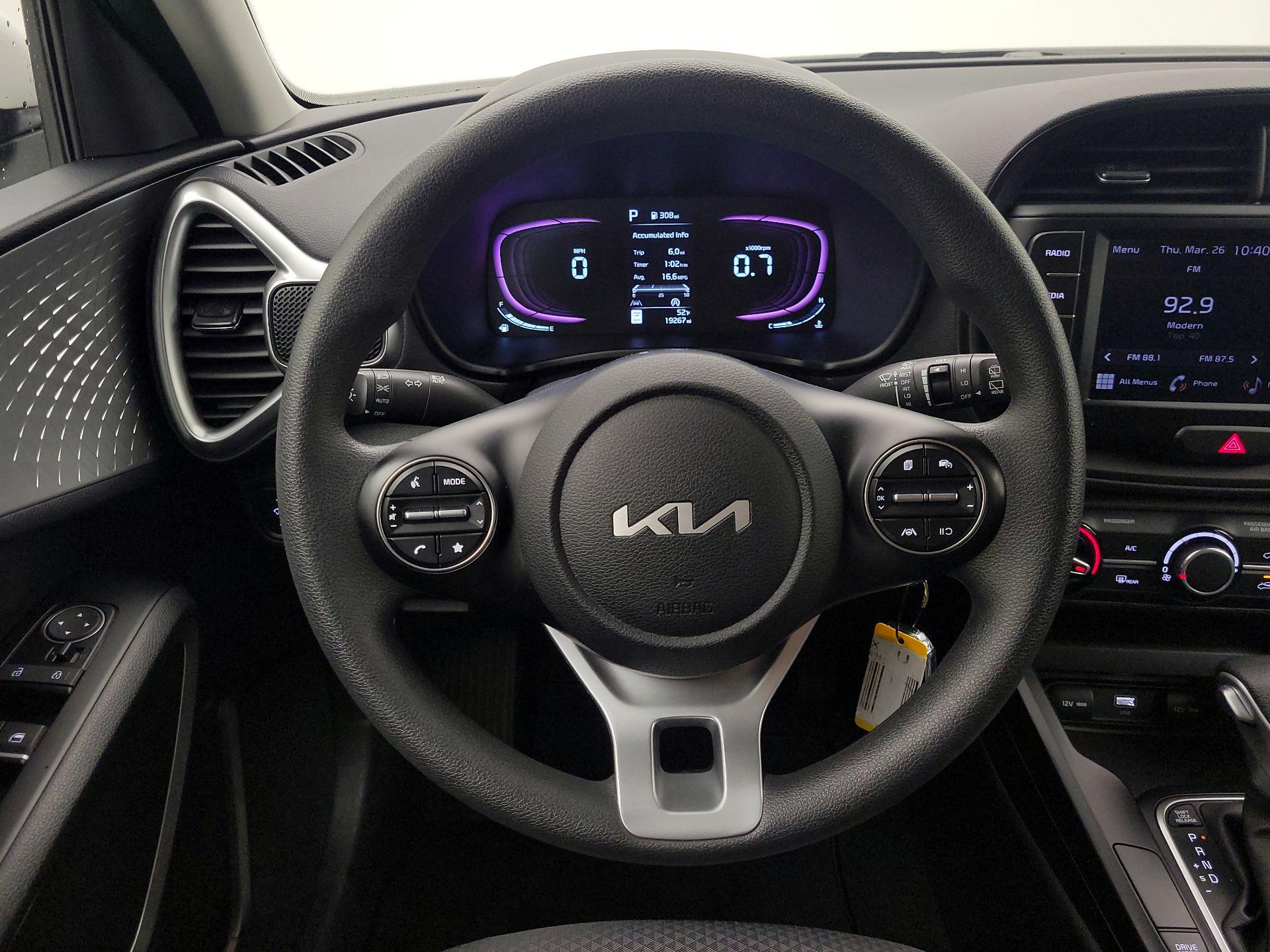 Thumbnail: 2023 Kia Soul - 10